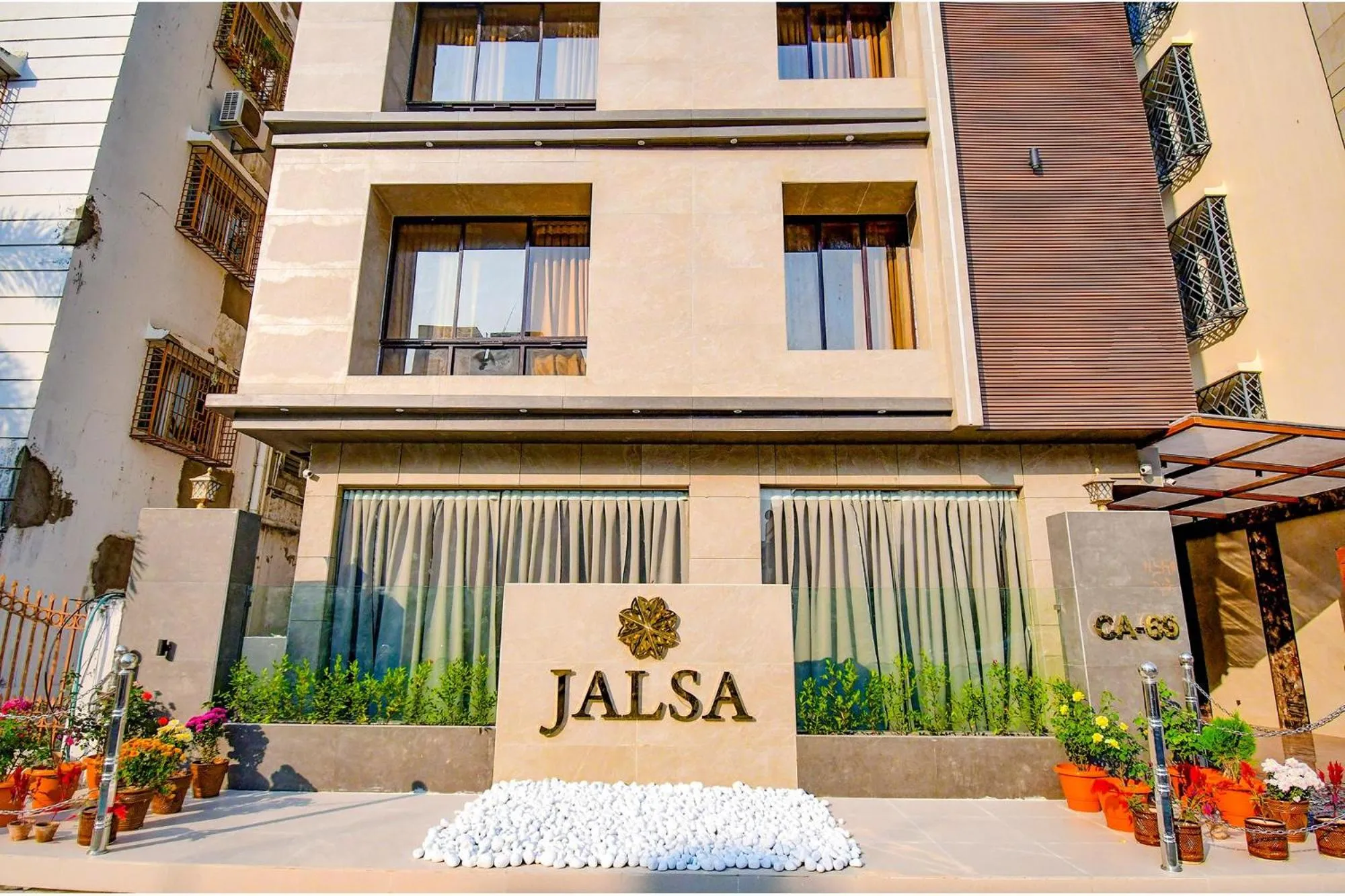 Property building in FabHotel Prime Jalsa - Nr Axis Mall