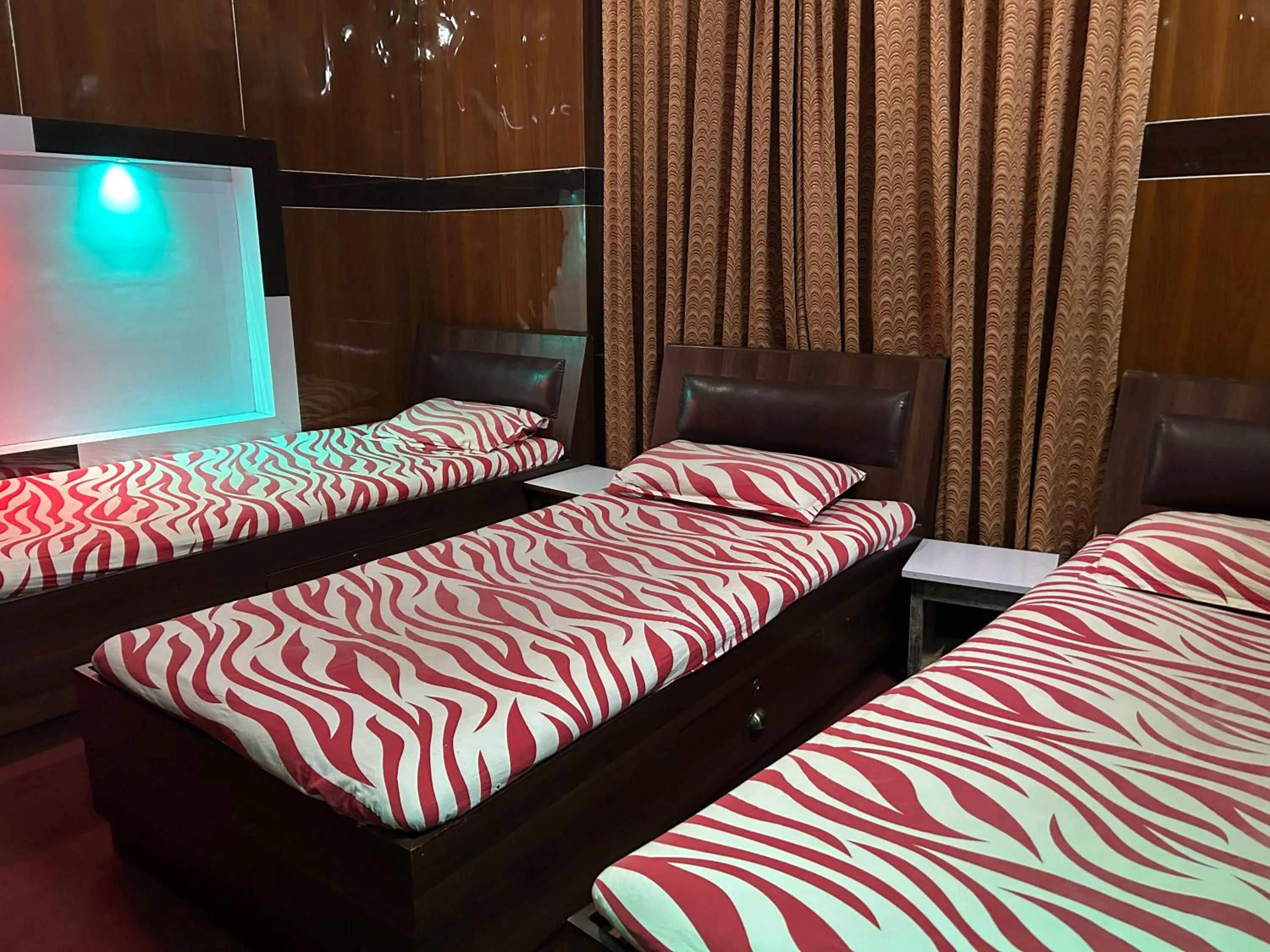 Photo of the whole room, Bed in Sudha’s Garden Home