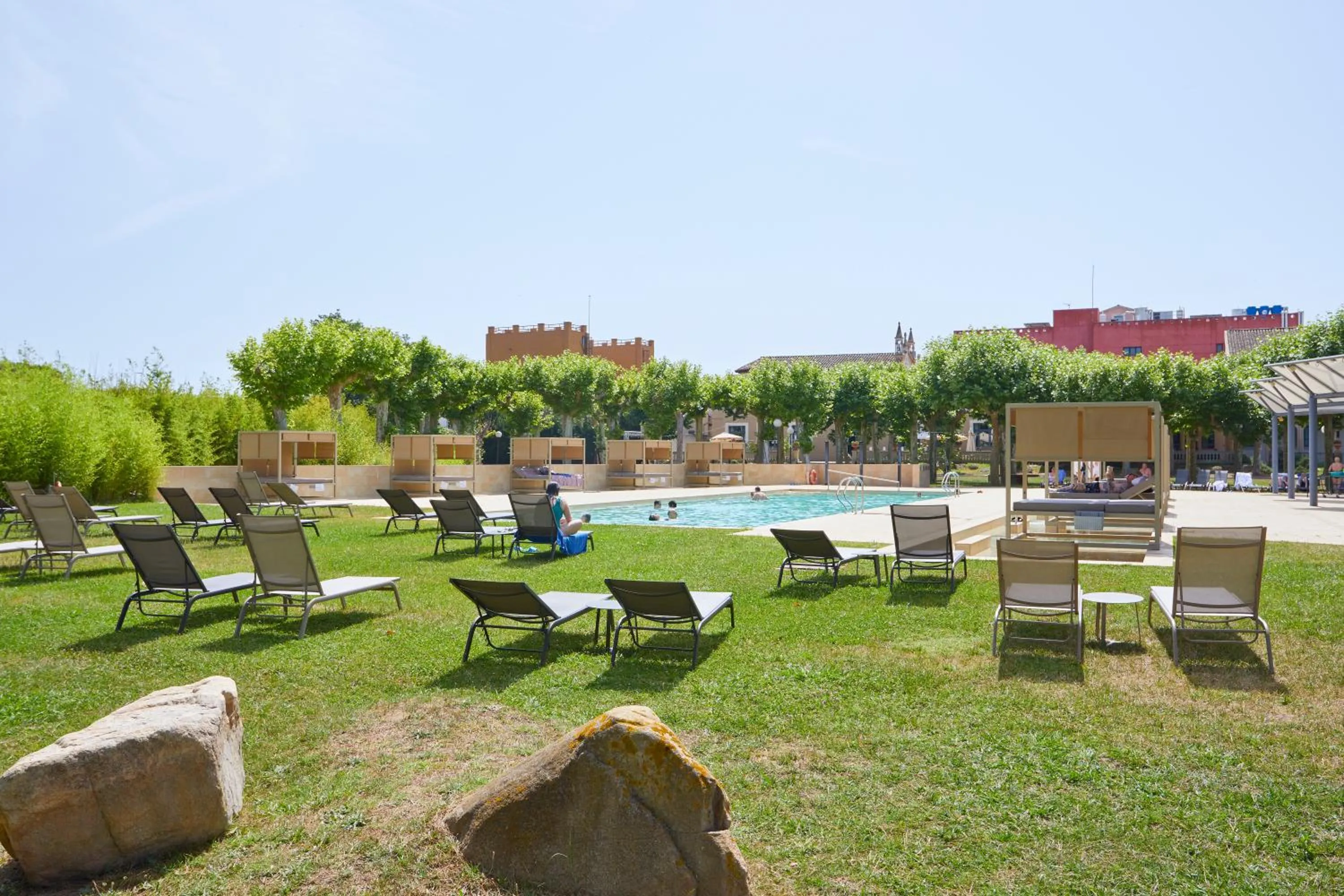 Garden in 1881 Hotel Balneario Vichy Catalan