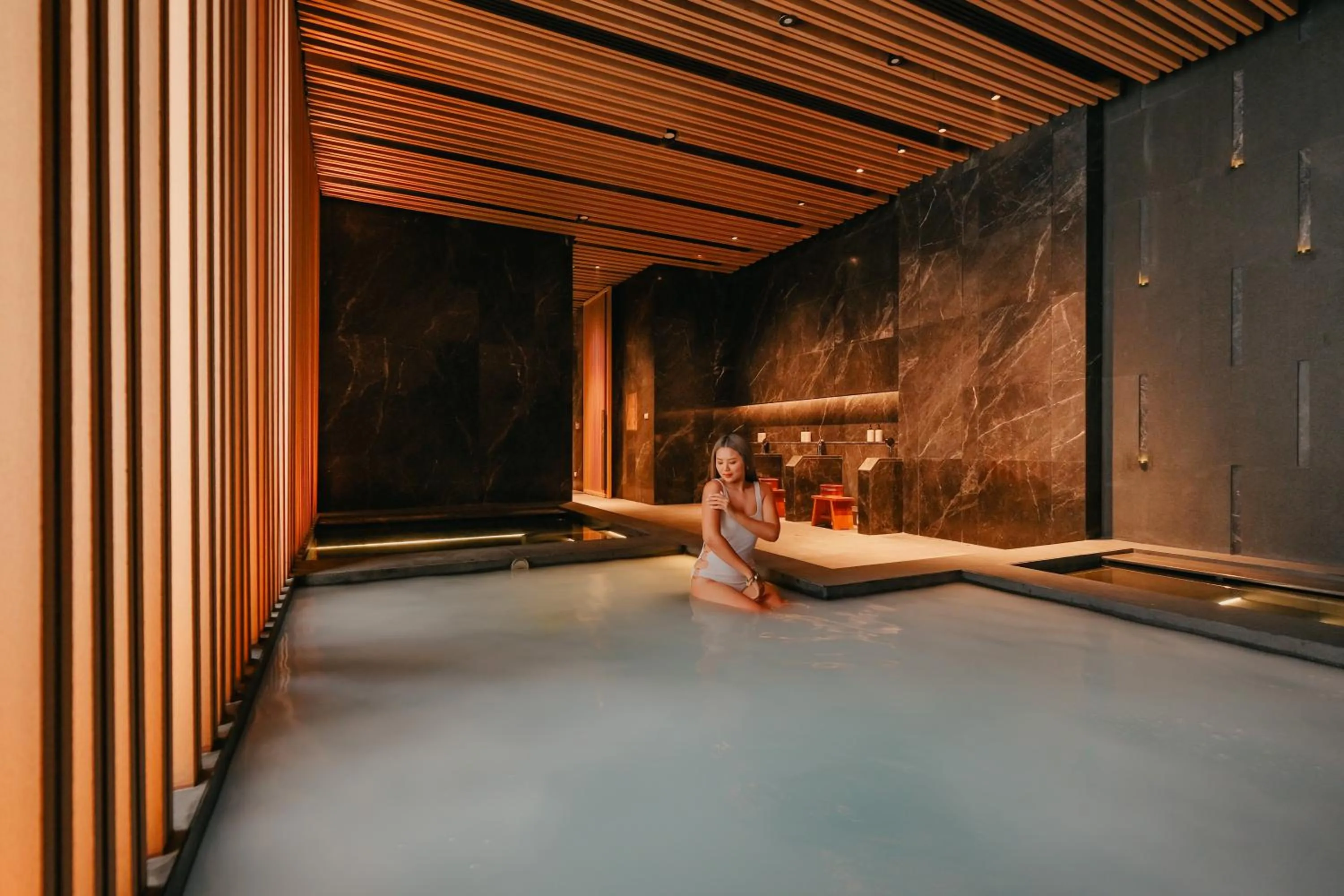 Hot Tub in SILQ Hotel & Residence