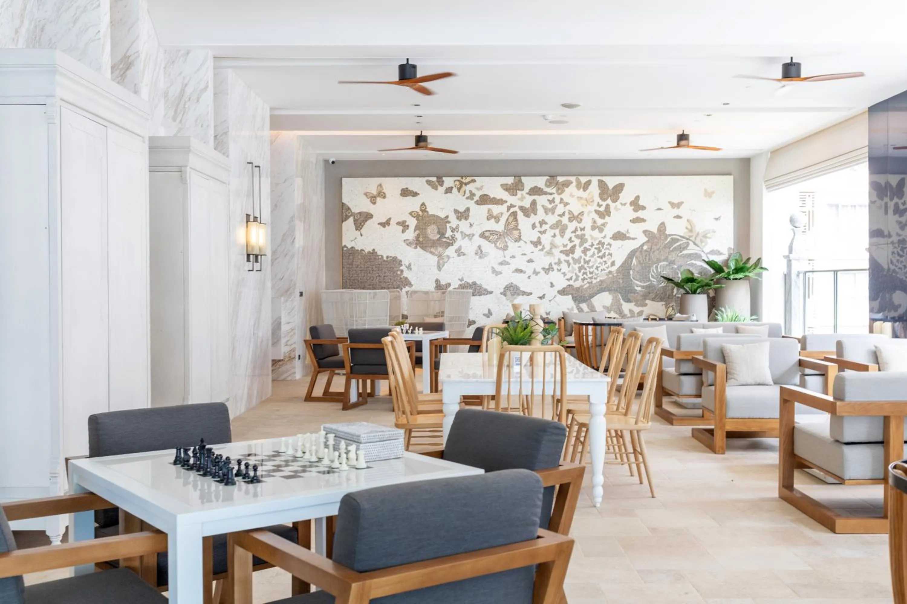 Fitness centre/facilities in SILQ Hotel & Residence