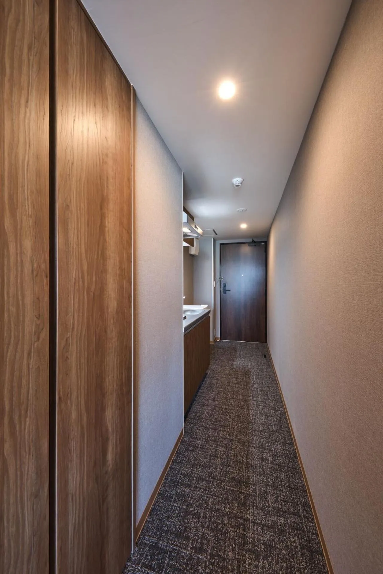 wardrobe in Sekia Wagaya Hotel