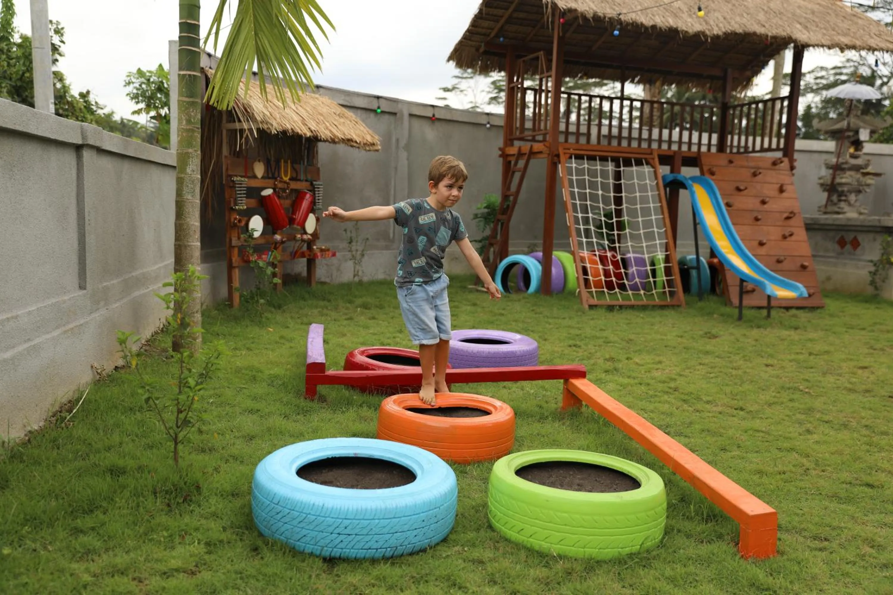 Children play ground in Kampung Uma Dawa Villas and Spa