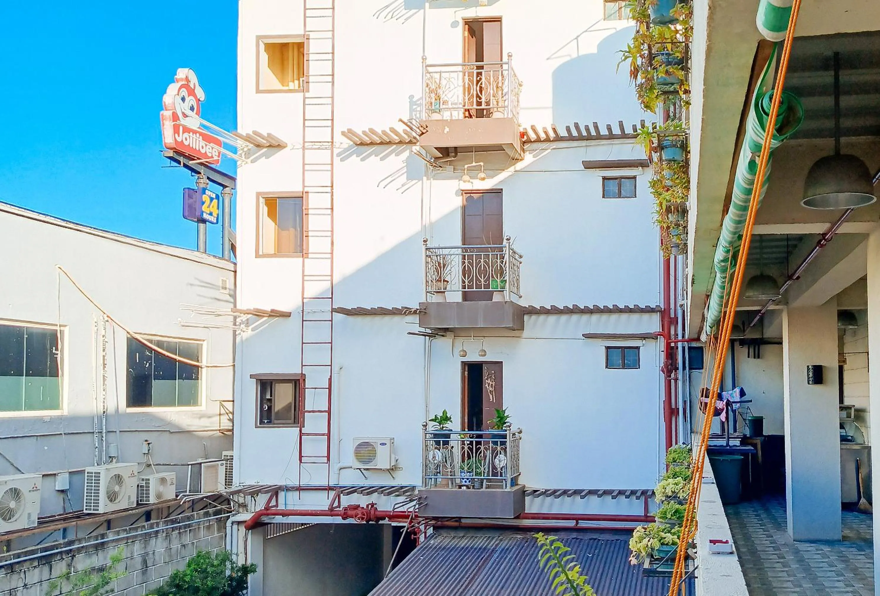 Property building in Hotel Elinas and Restaurant