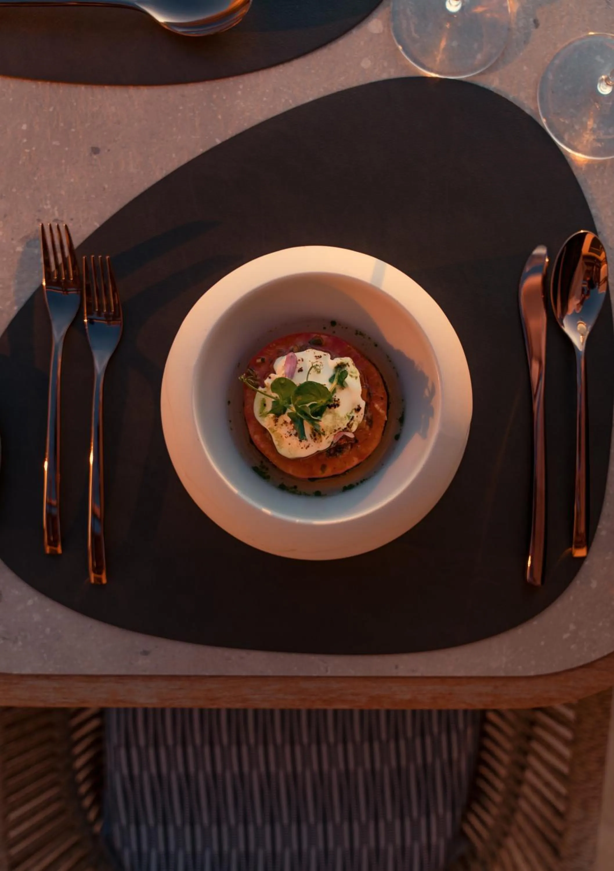 Restaurant/places to eat in Santo Mine Oia Suites