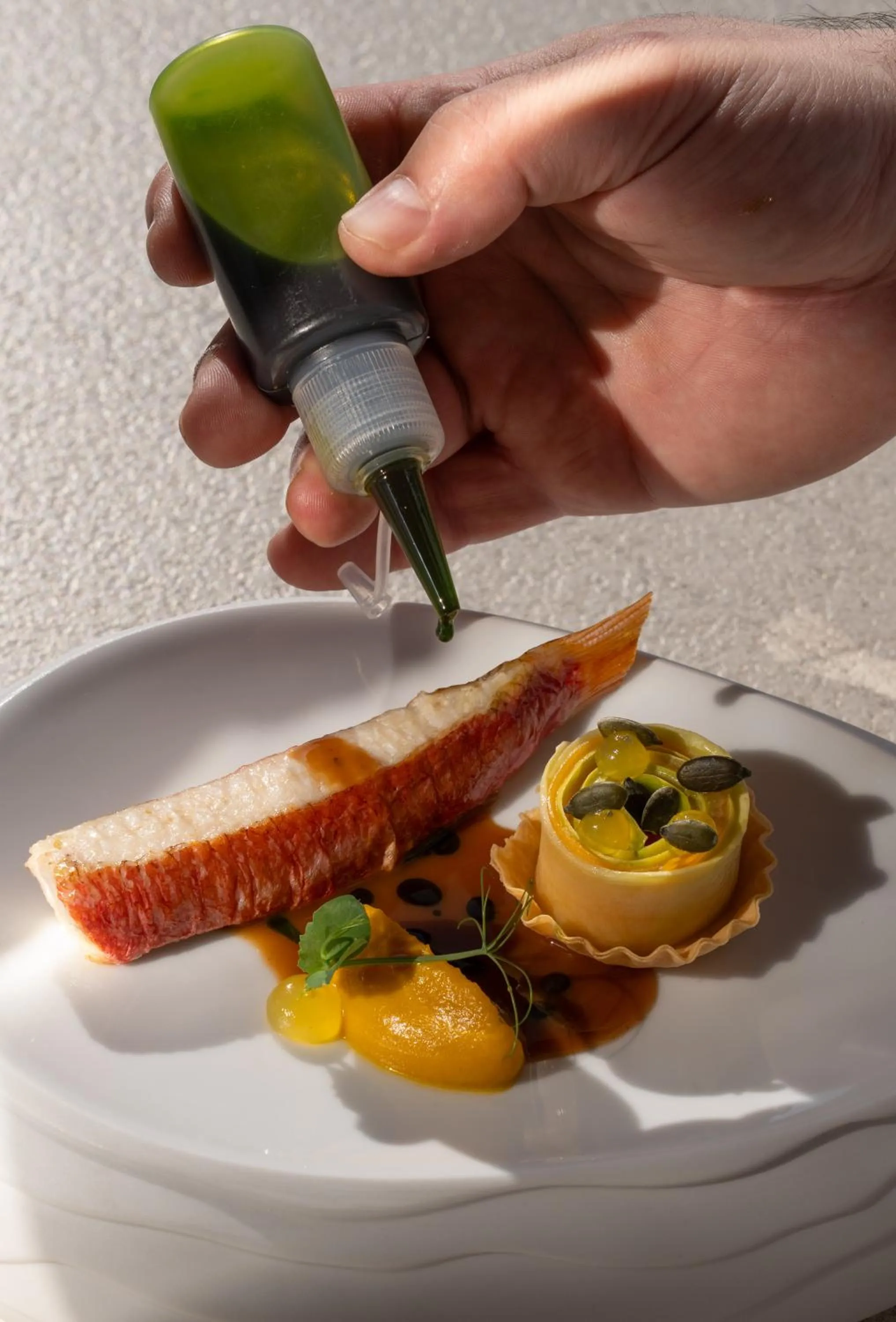 Restaurant/places to eat in Santo Mine Oia Suites