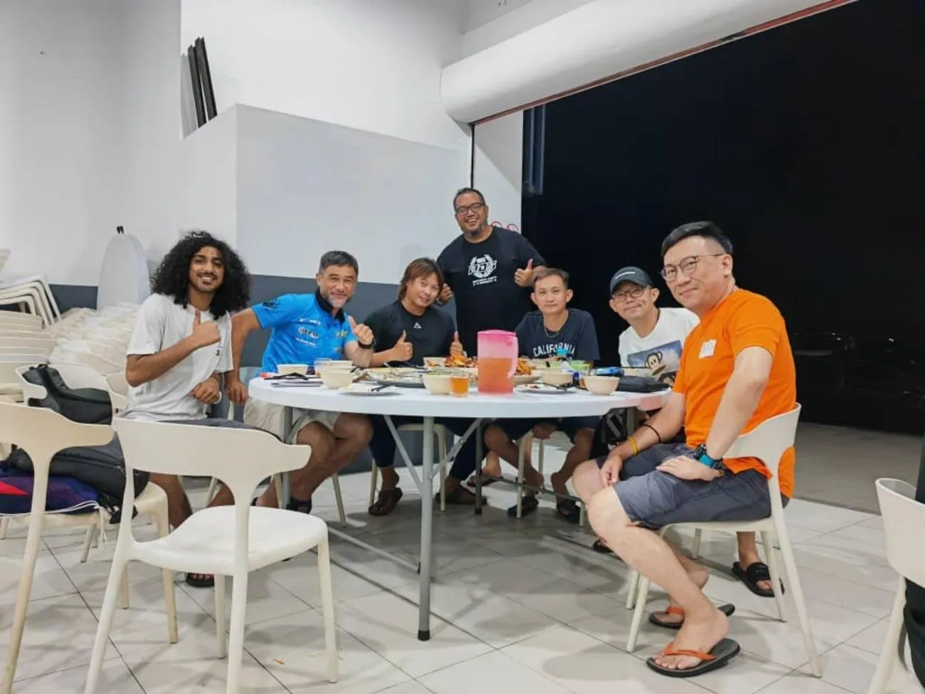 Restaurant/places to eat in Boxinn The Kontena Home