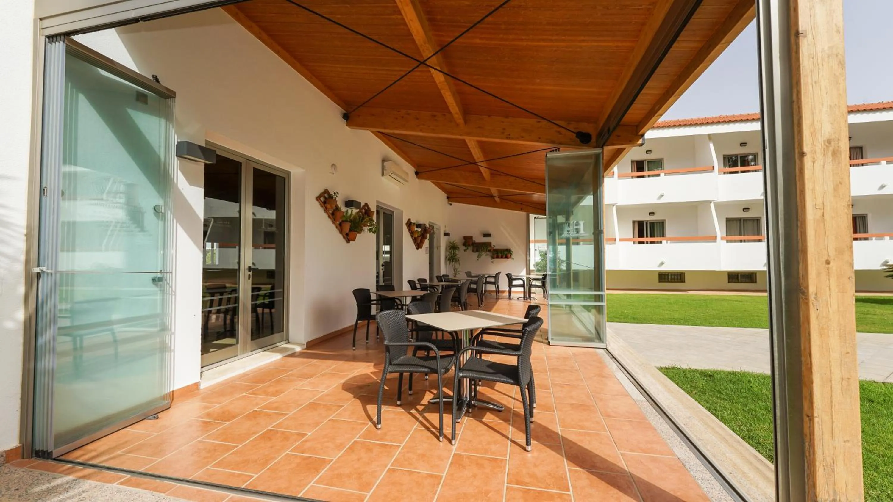 Property building in Hotel Pradillo Conil