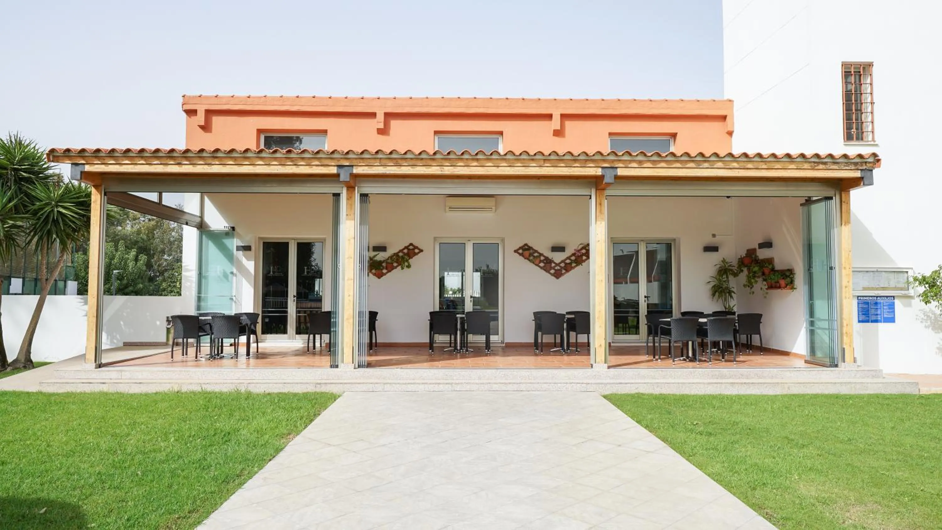 Lounge or bar in Hotel Pradillo Conil