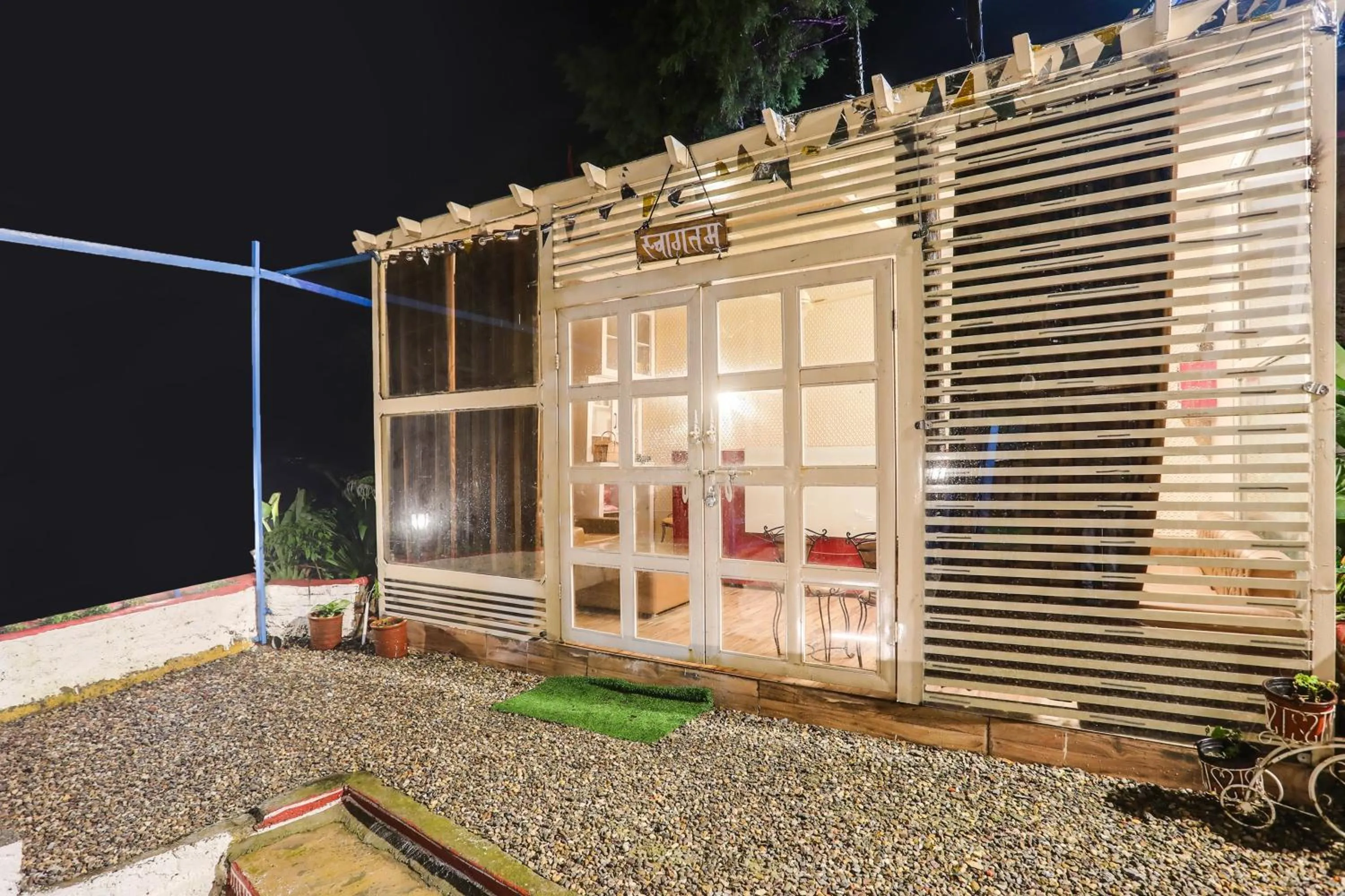 Facade/entrance in Palette by CheckIn Bhatta Falls Mussorie