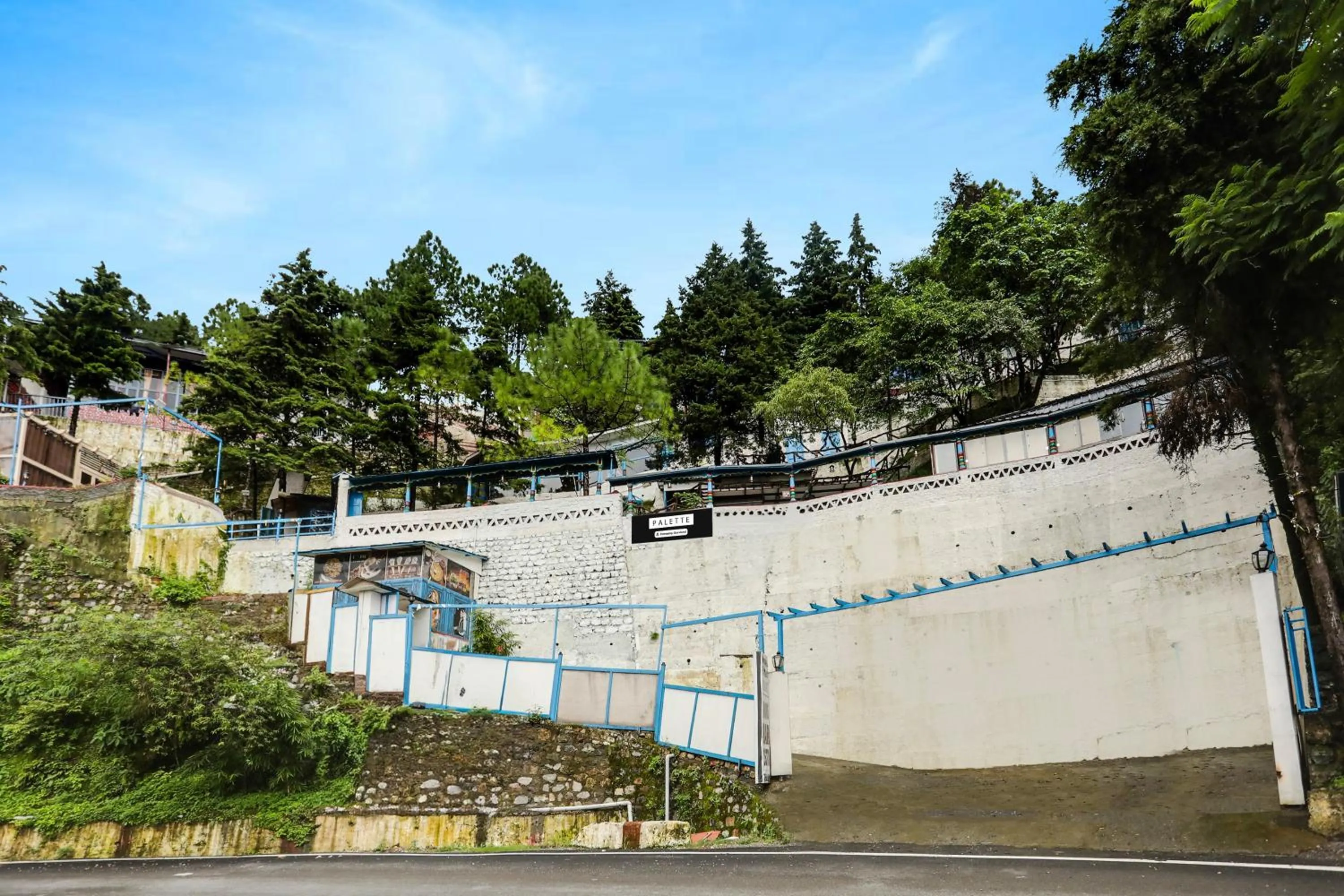 Facade/entrance in Palette by CheckIn Bhatta Falls Mussorie