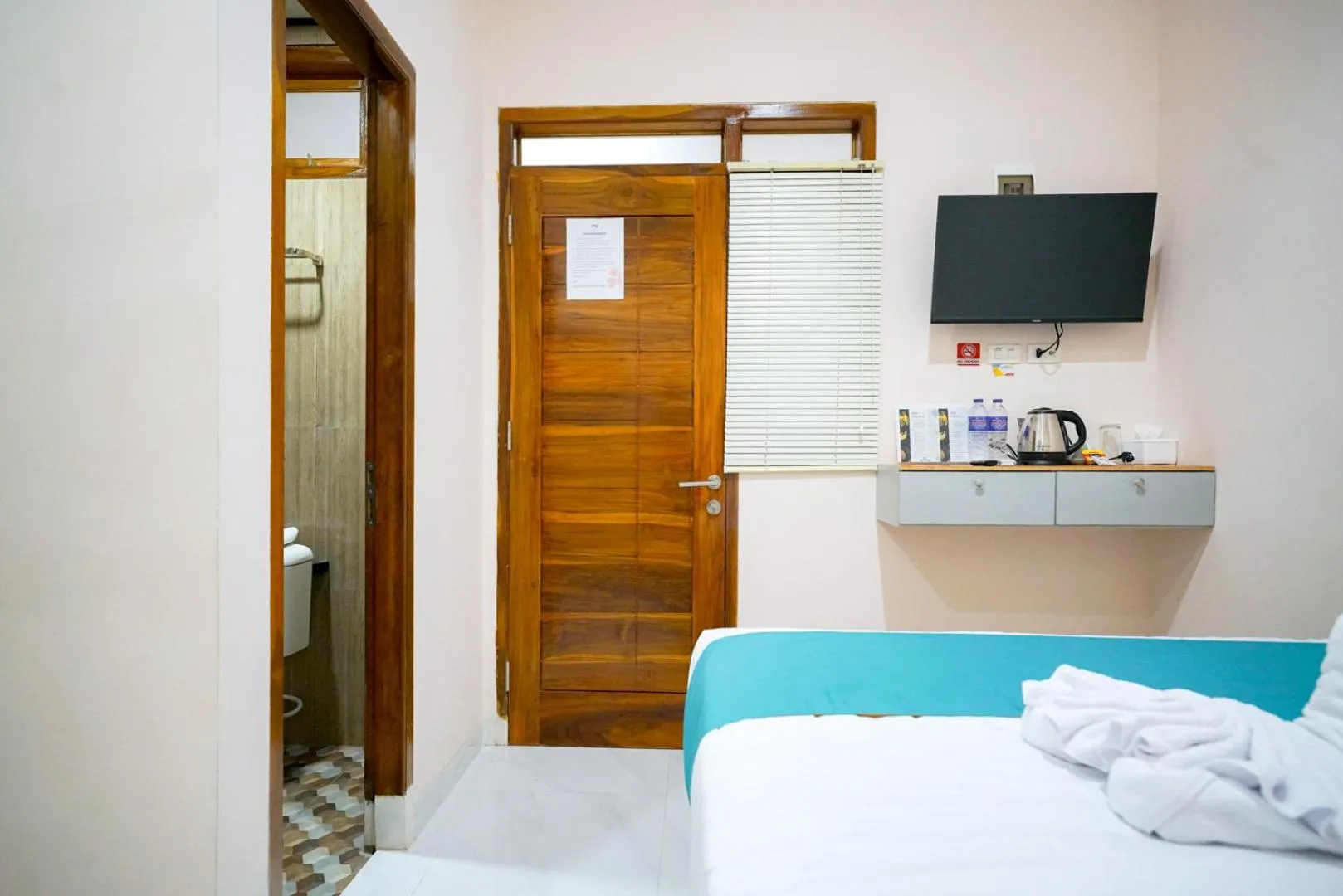 Bedroom, Bed in Sans Bougenville Lampung