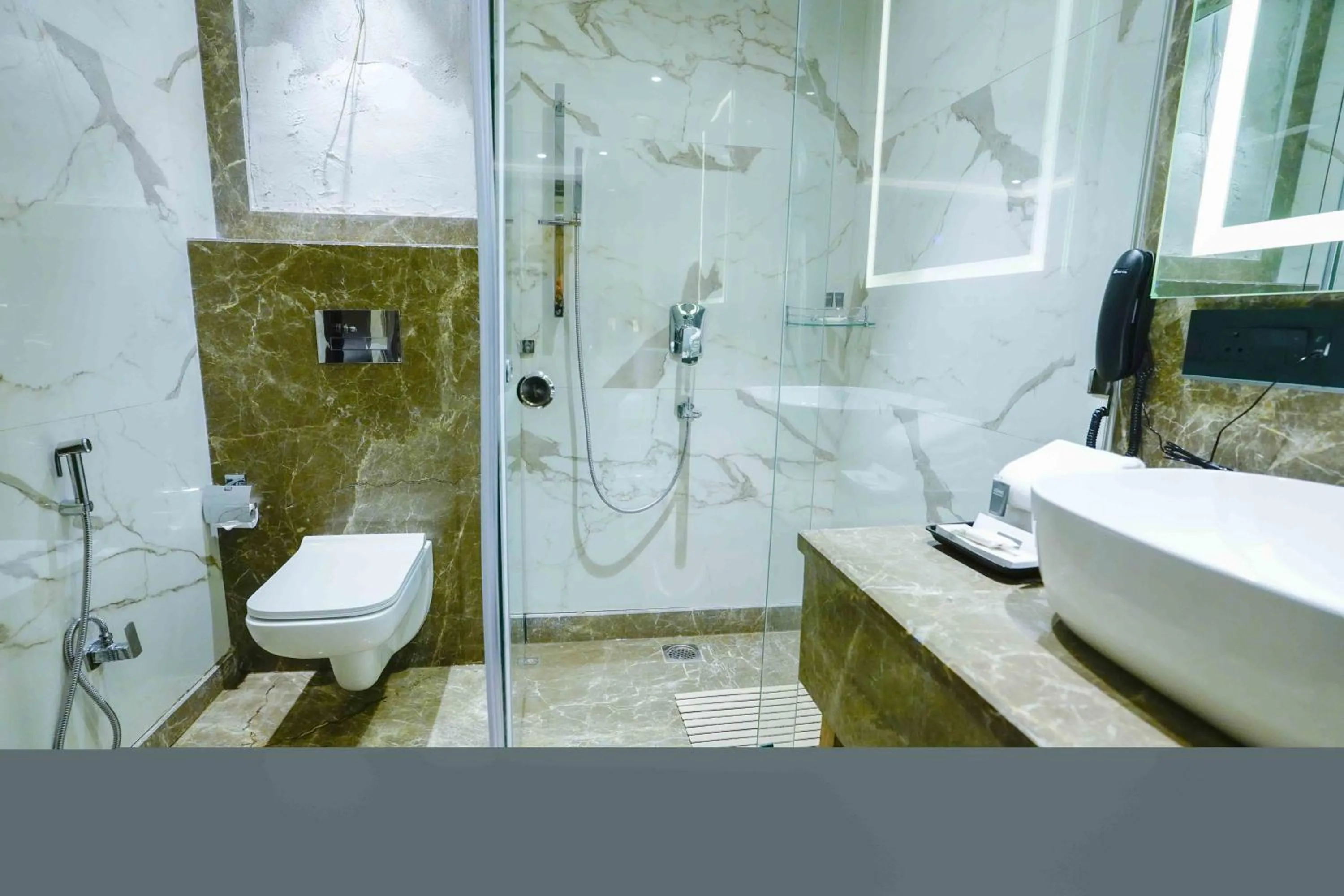 Toilet in The Grand Nirvana Hotel