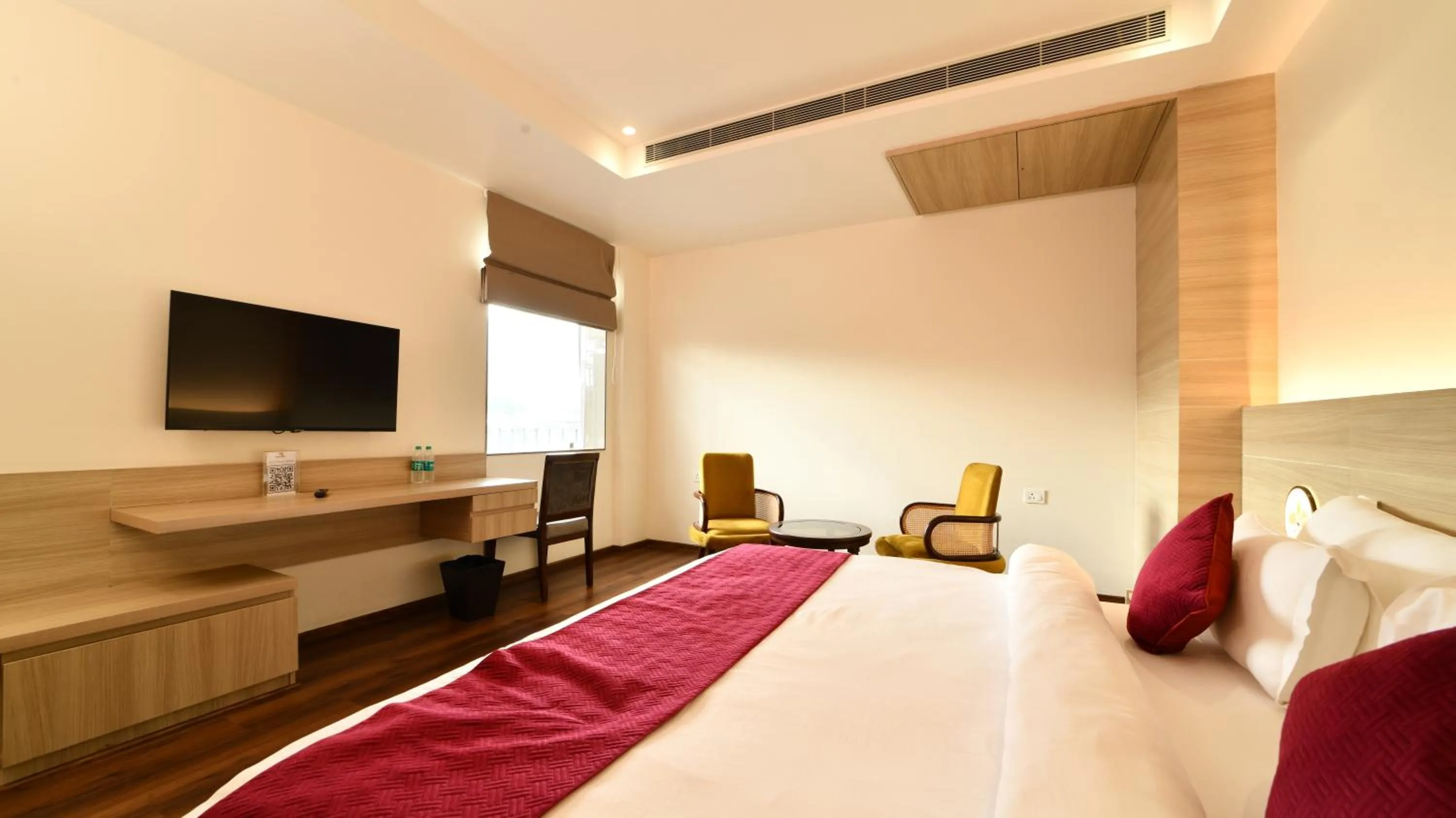 Bed in Pride Biznotel Haldwani