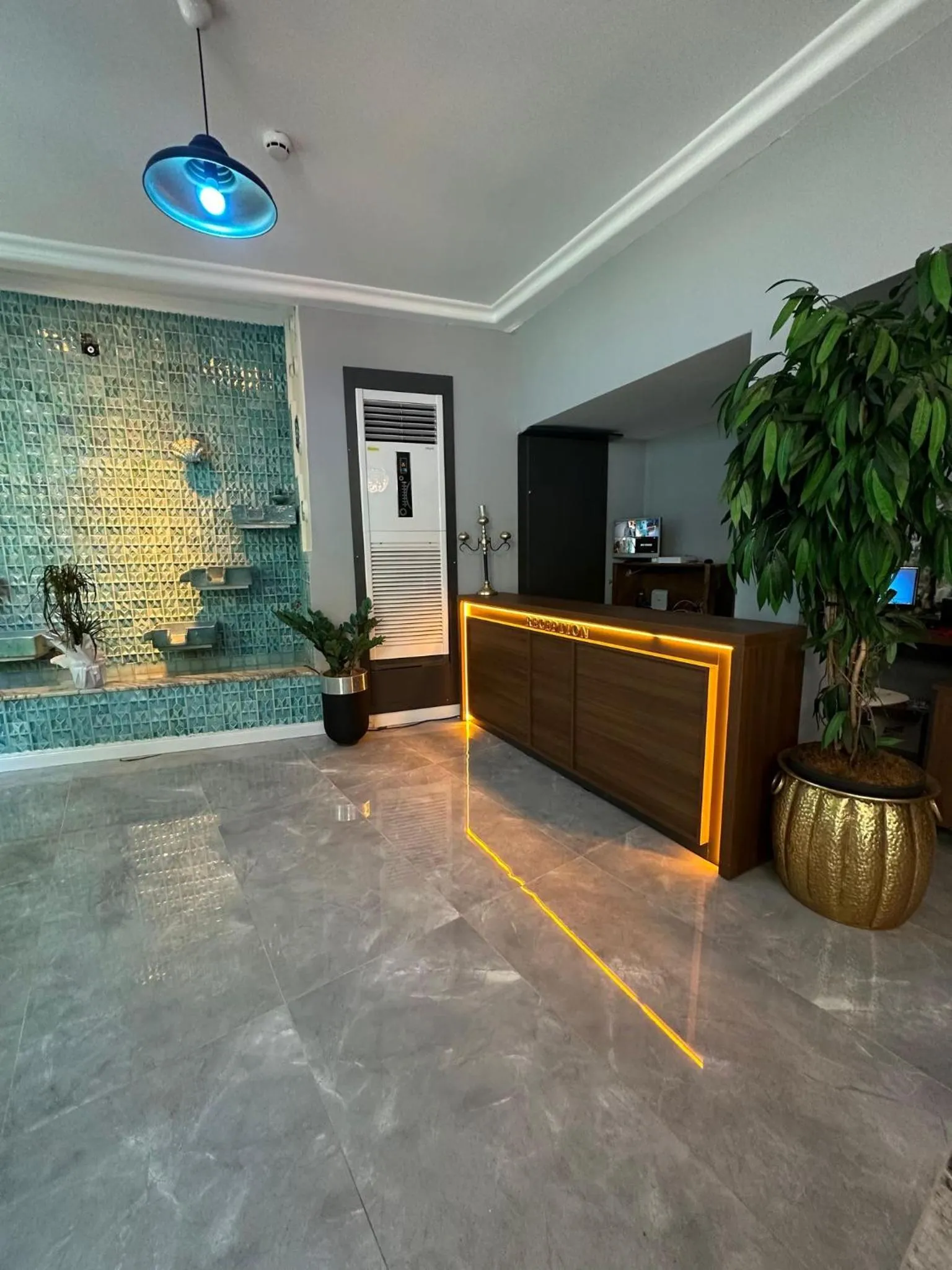 Property building in st945 Palas Otel