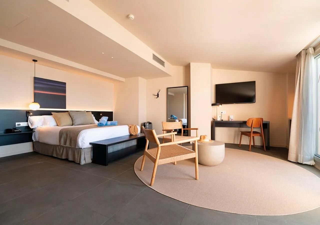 Photo of the whole room, Bed in AQUA Hotel Promenade & Spa 4Sup