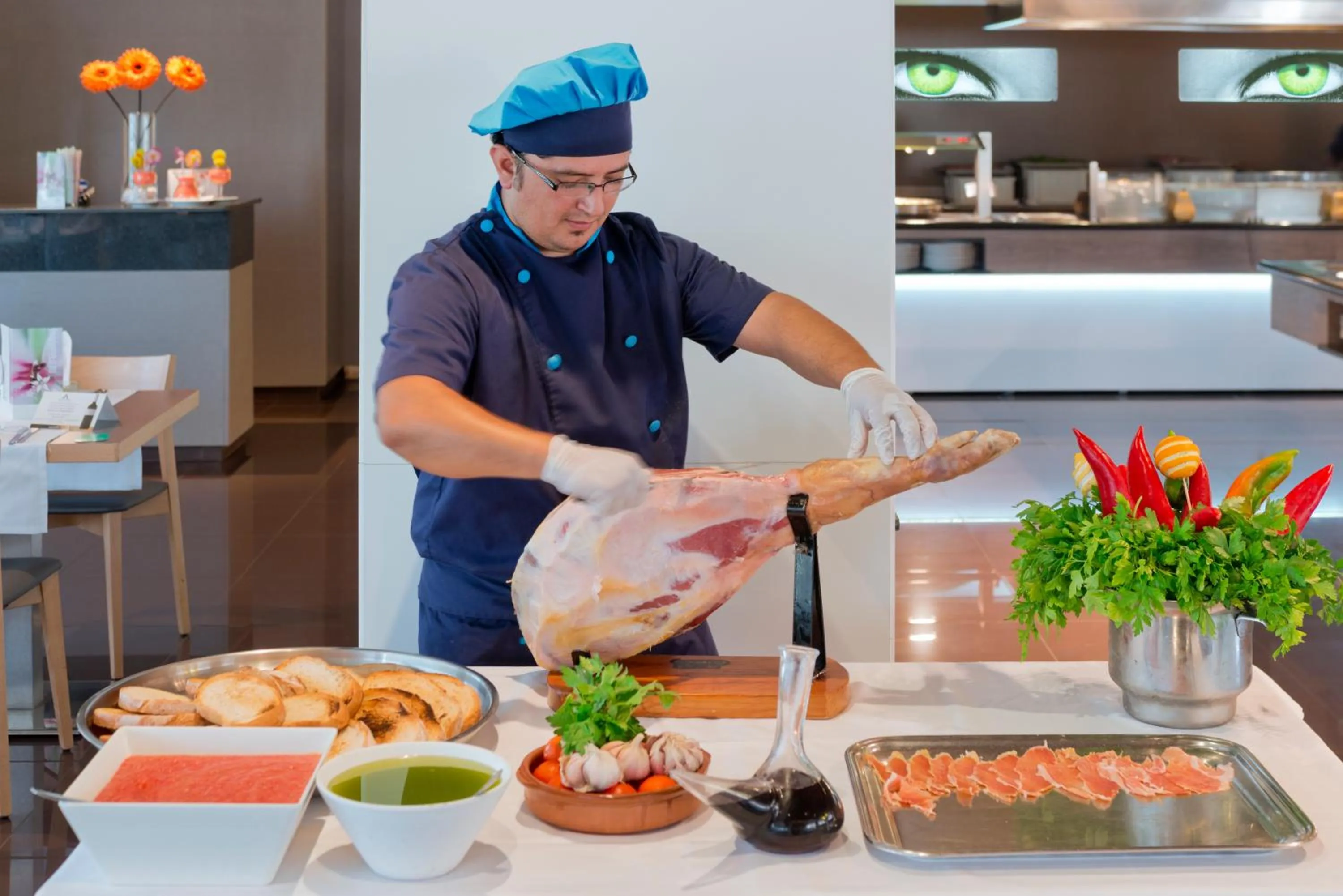 Staff in AQUA Hotel Promenade & Spa 4Sup