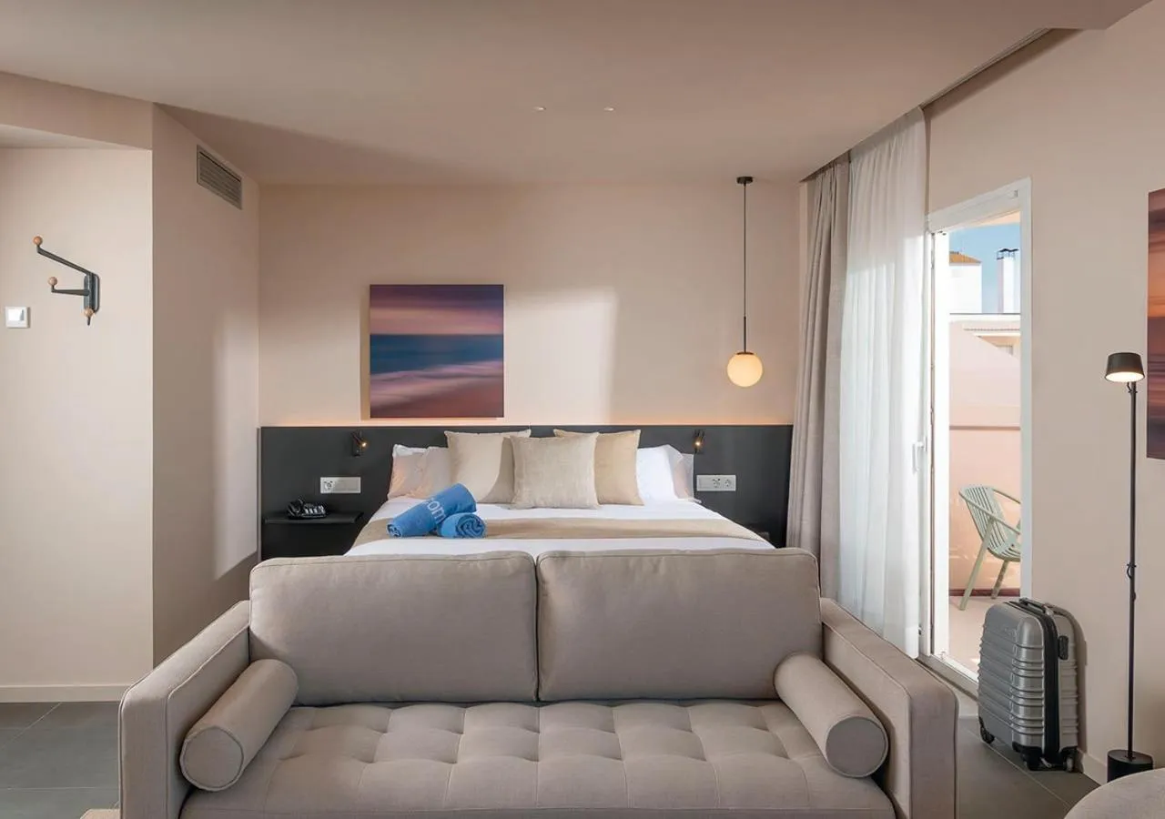 Photo of the whole room, Bed in AQUA Hotel Promenade & Spa 4Sup