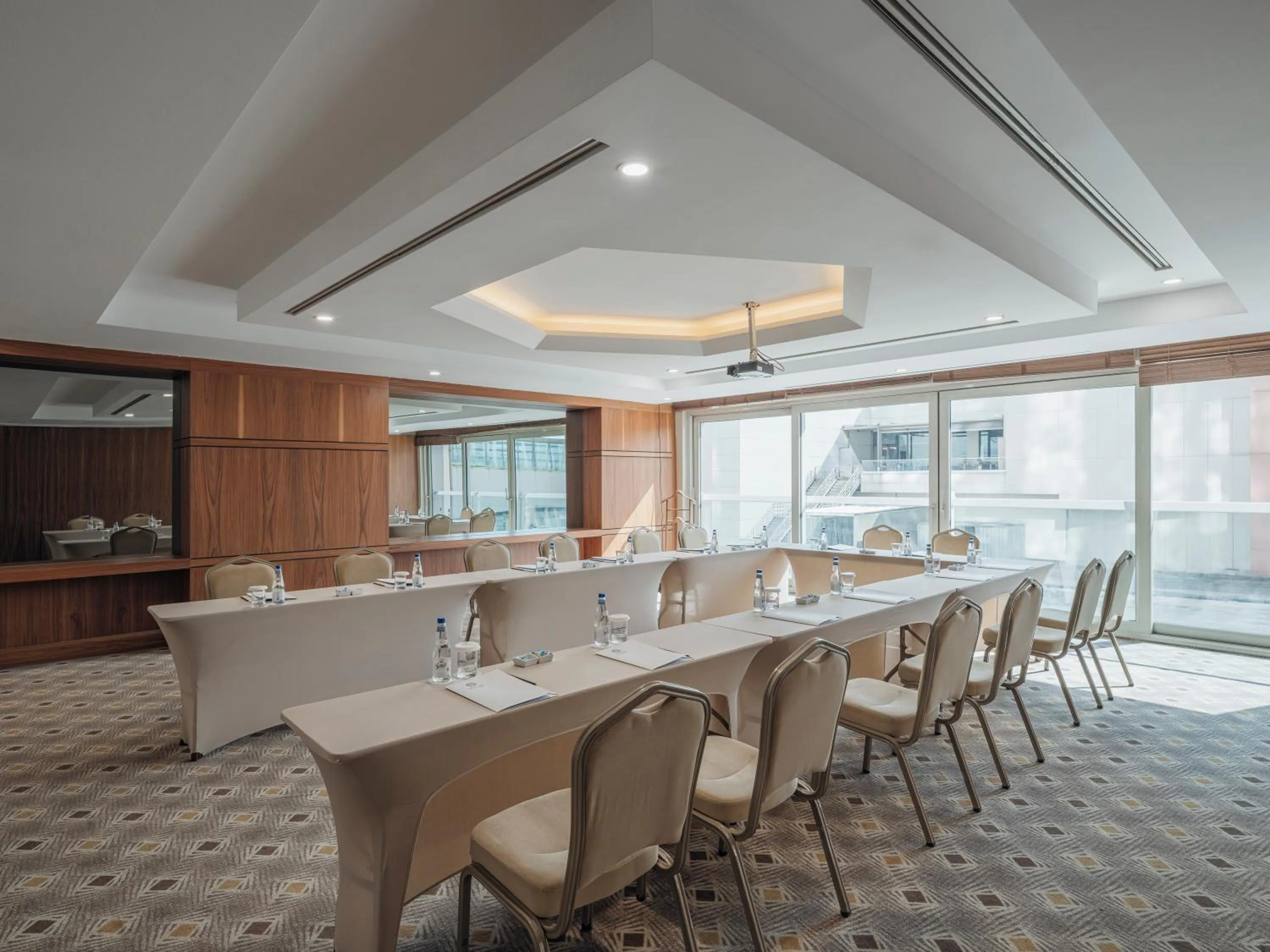 Meeting/conference room in Selectum City Ataşehir