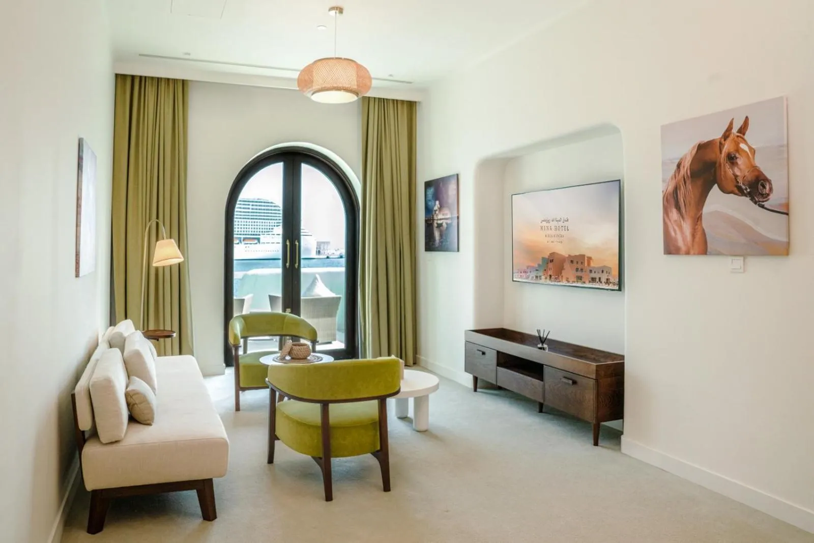 Living room in Mina Hotel and Residences By The Torch