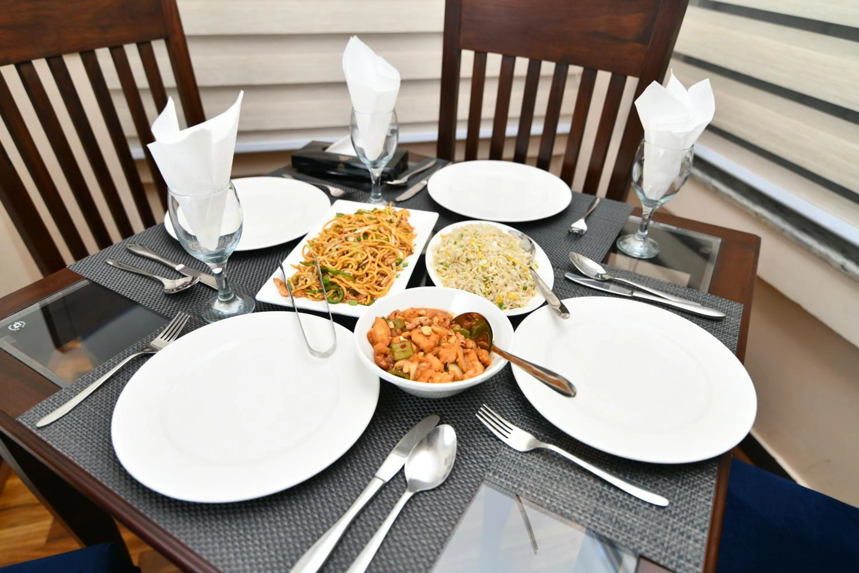 Food and drinks in Royal Regency Hotel