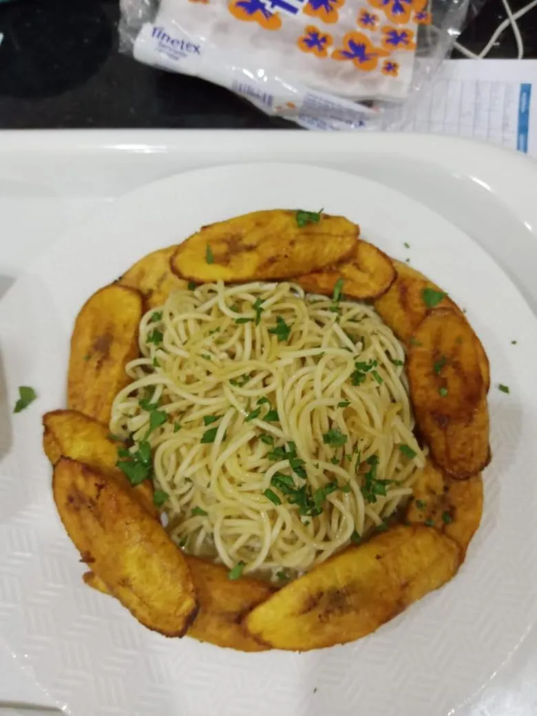 Food in Kawruky Hotel Benin