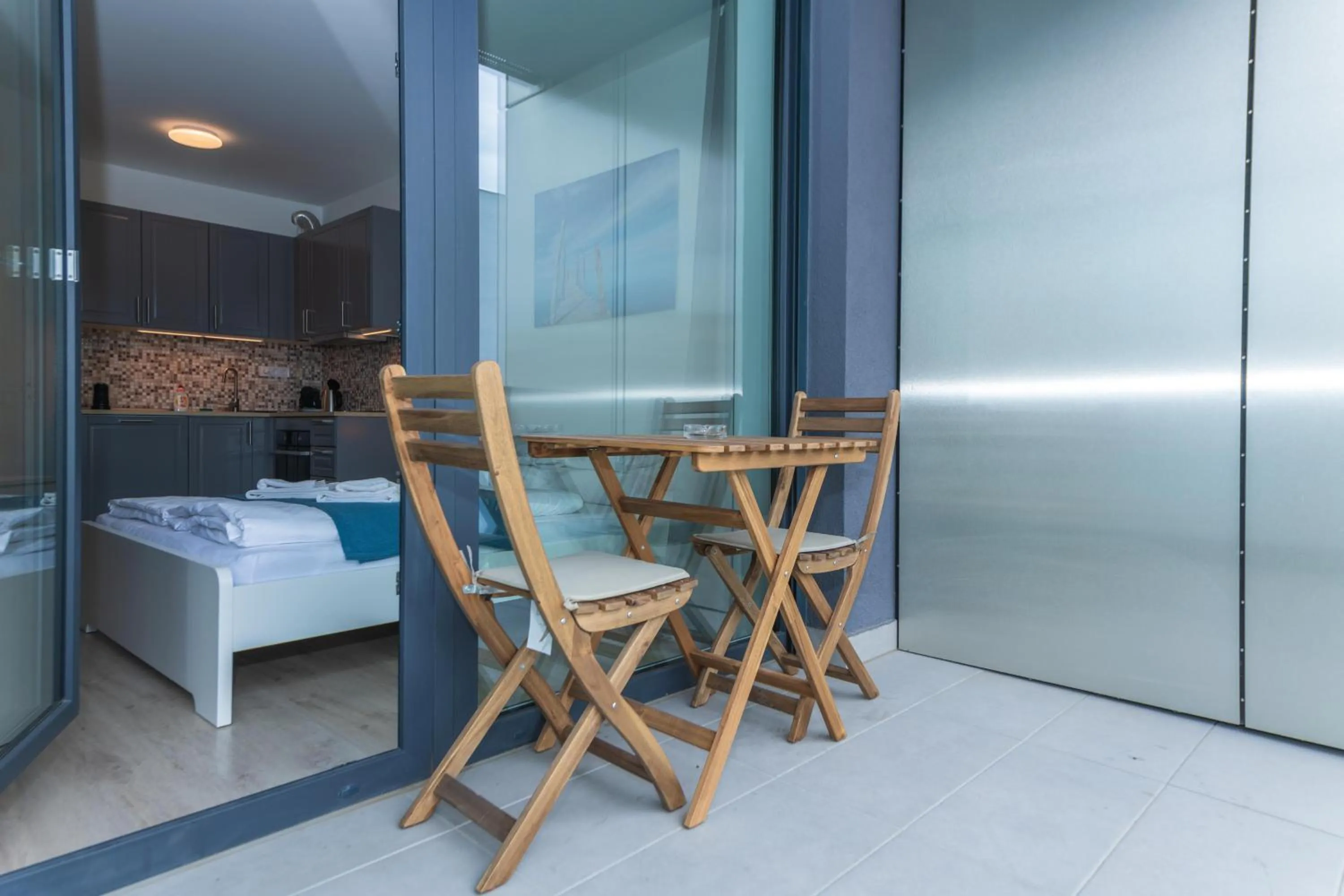 Bed in WaterFront City Apartments by FirstHost