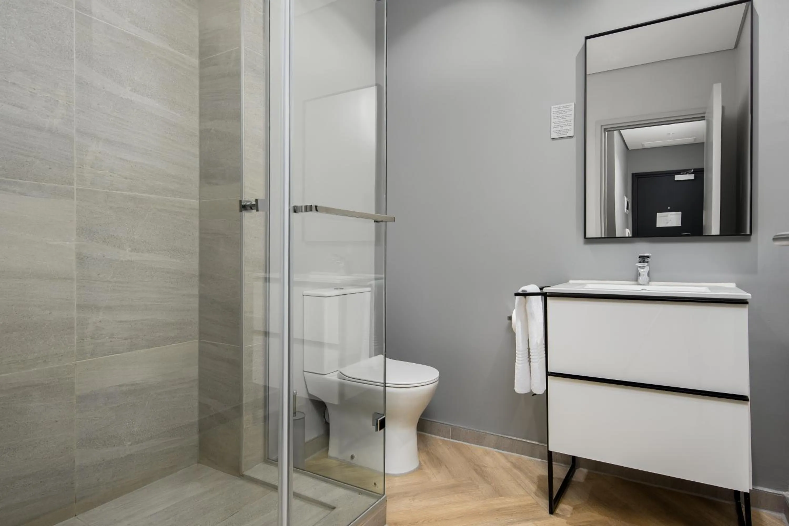 One Thibault Luxury Apartments