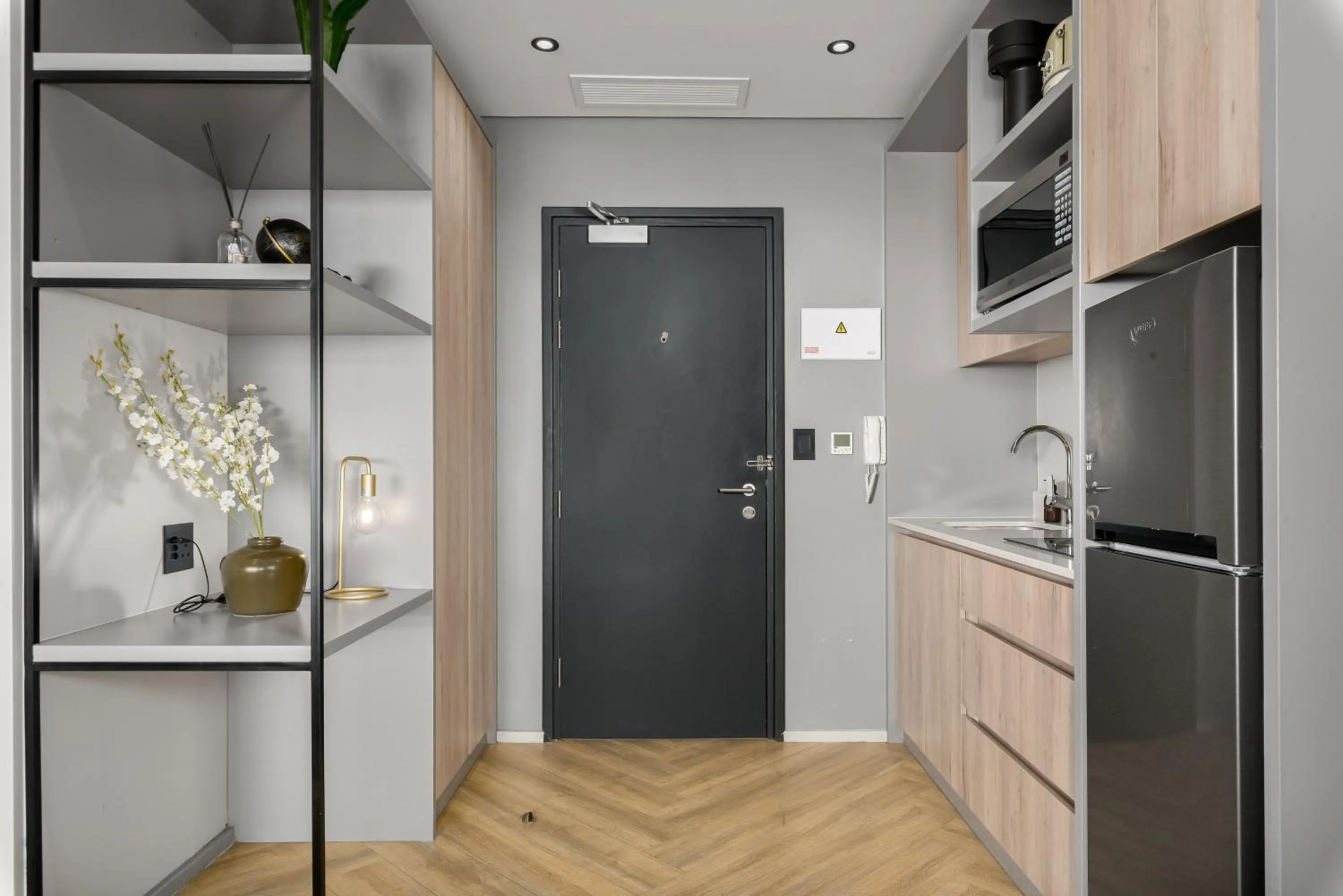 One Thibault Luxury Apartments