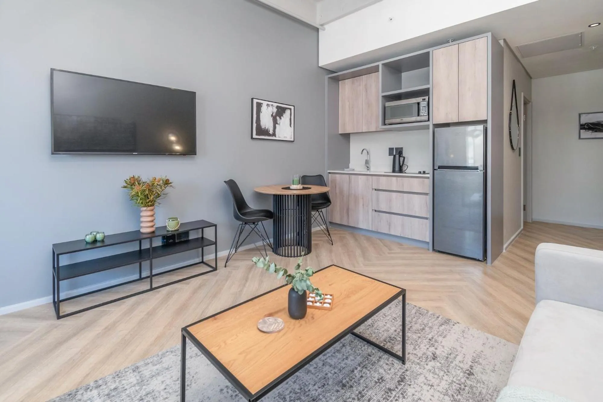 One Thibault Luxury Apartments