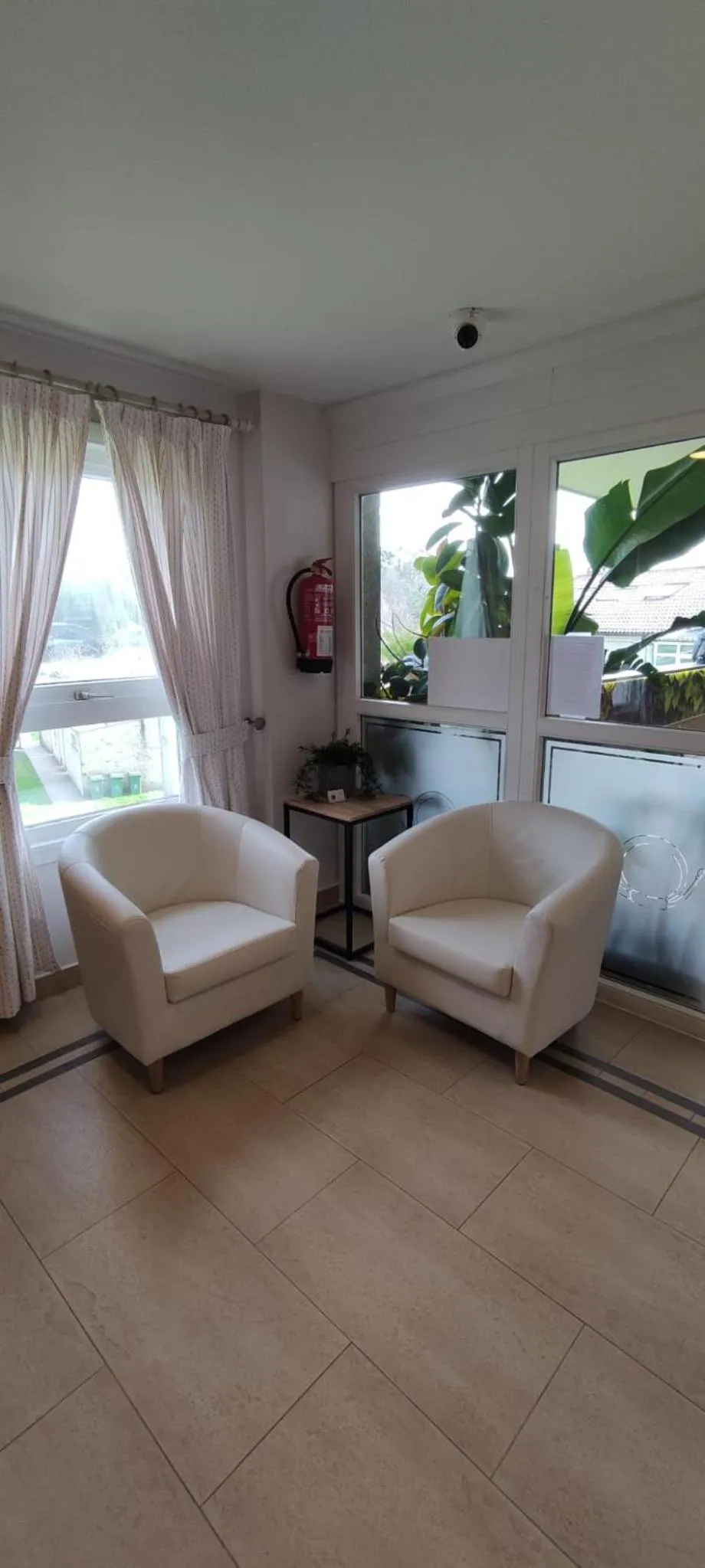 Lobby or reception in Hotel Parking Miradoiro de Belvís