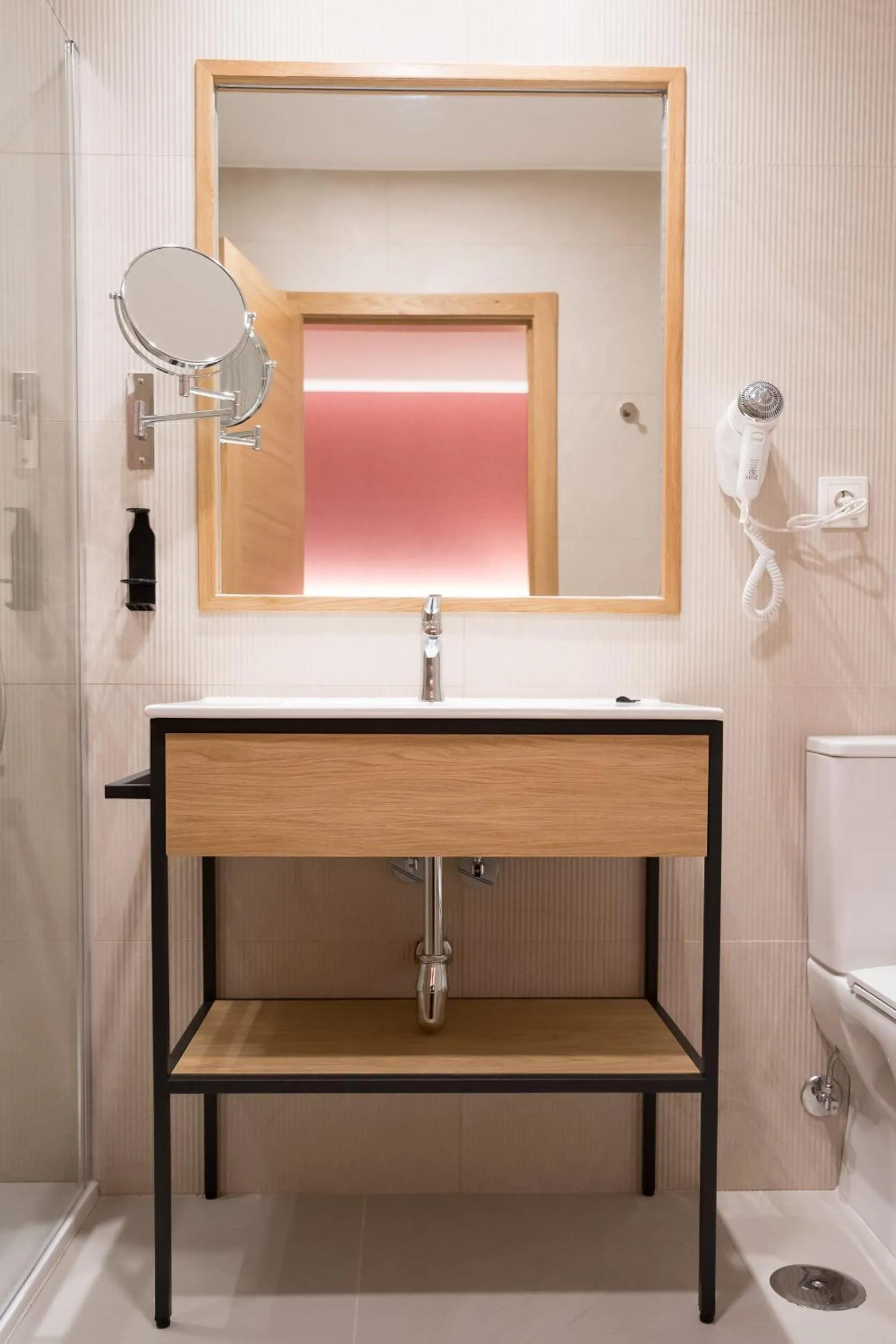 Bathroom in Hotel Parking Miradoiro de Belvís