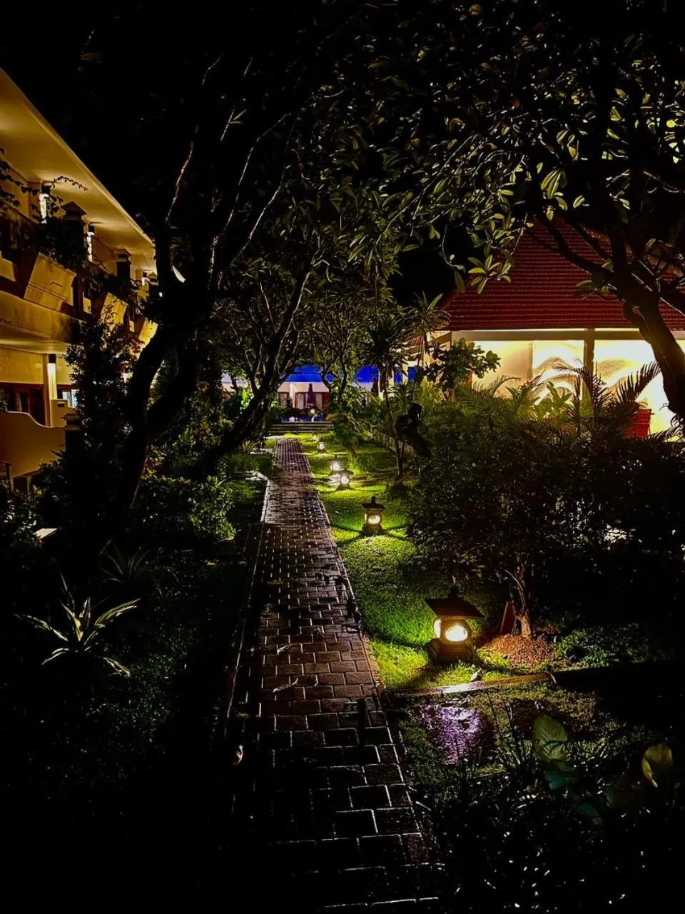Night in Marine Bay Sanur