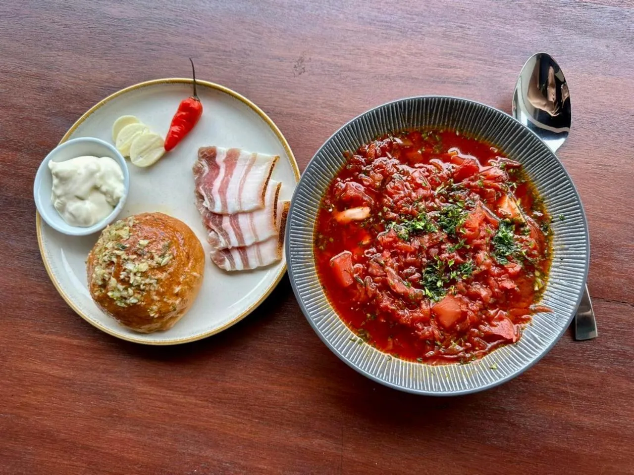 Food in Marine Bay Sanur