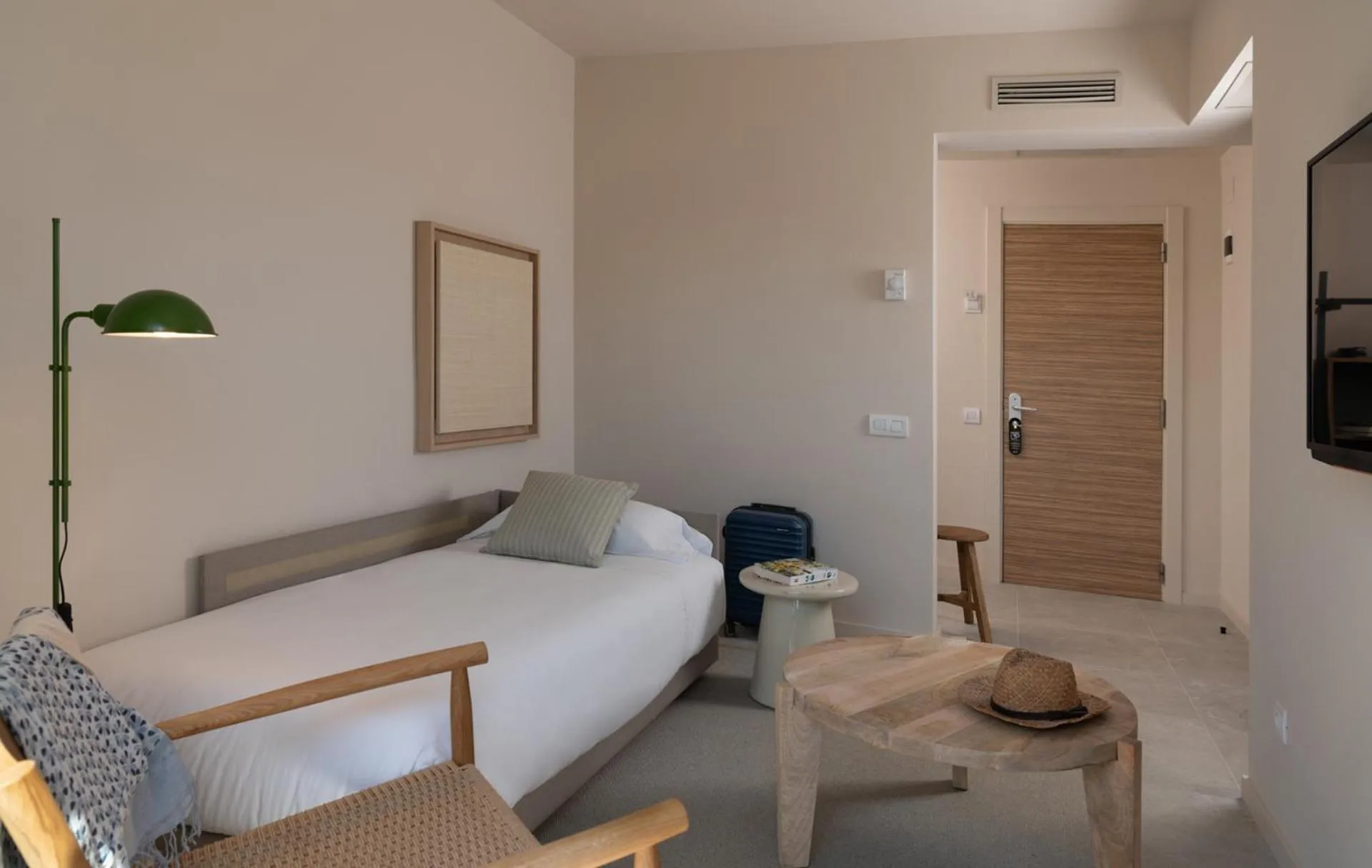 Bed in AQUA Hotel Bertran Park