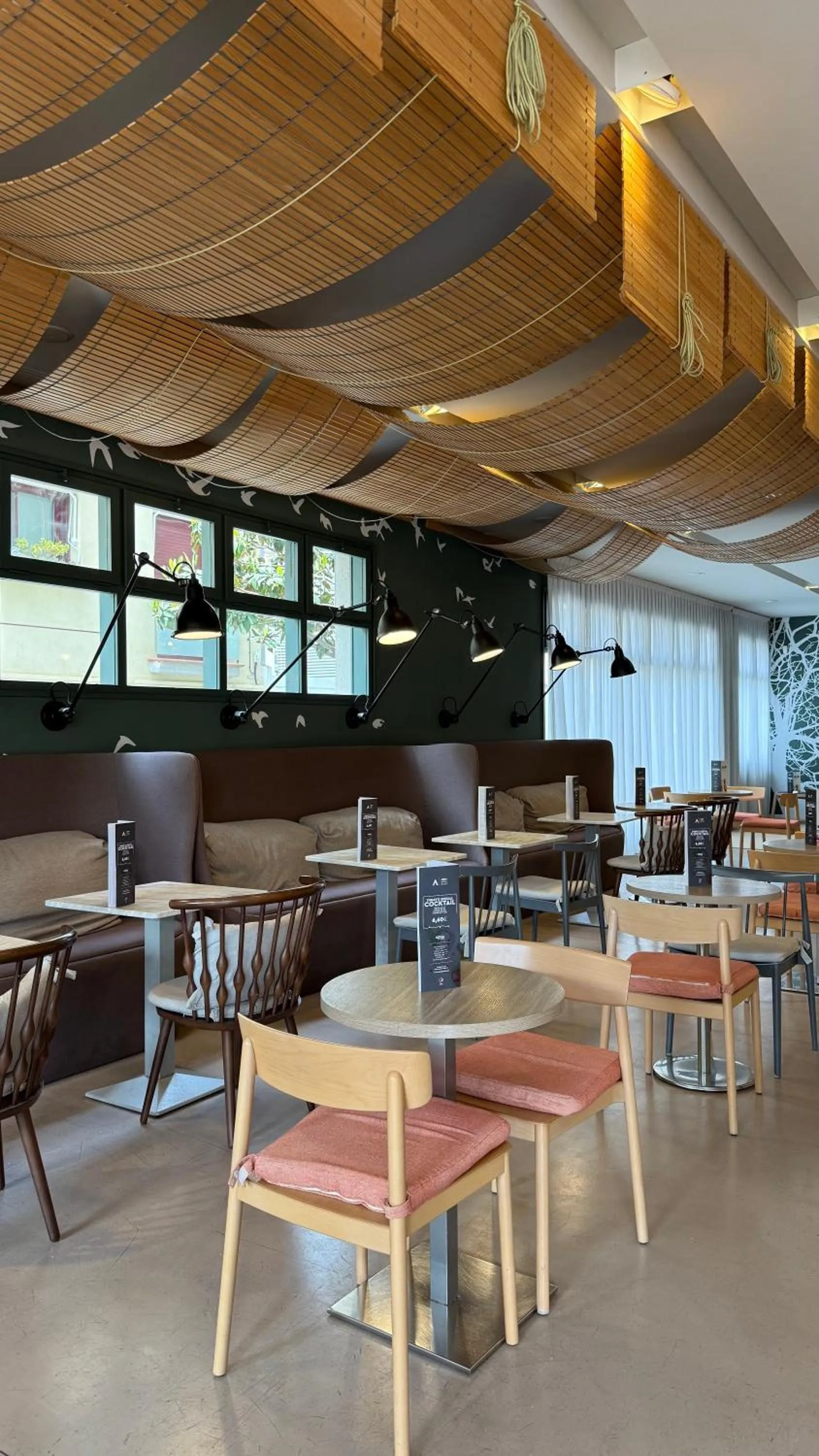 Lounge or bar in AQUA Hotel Bertran Park