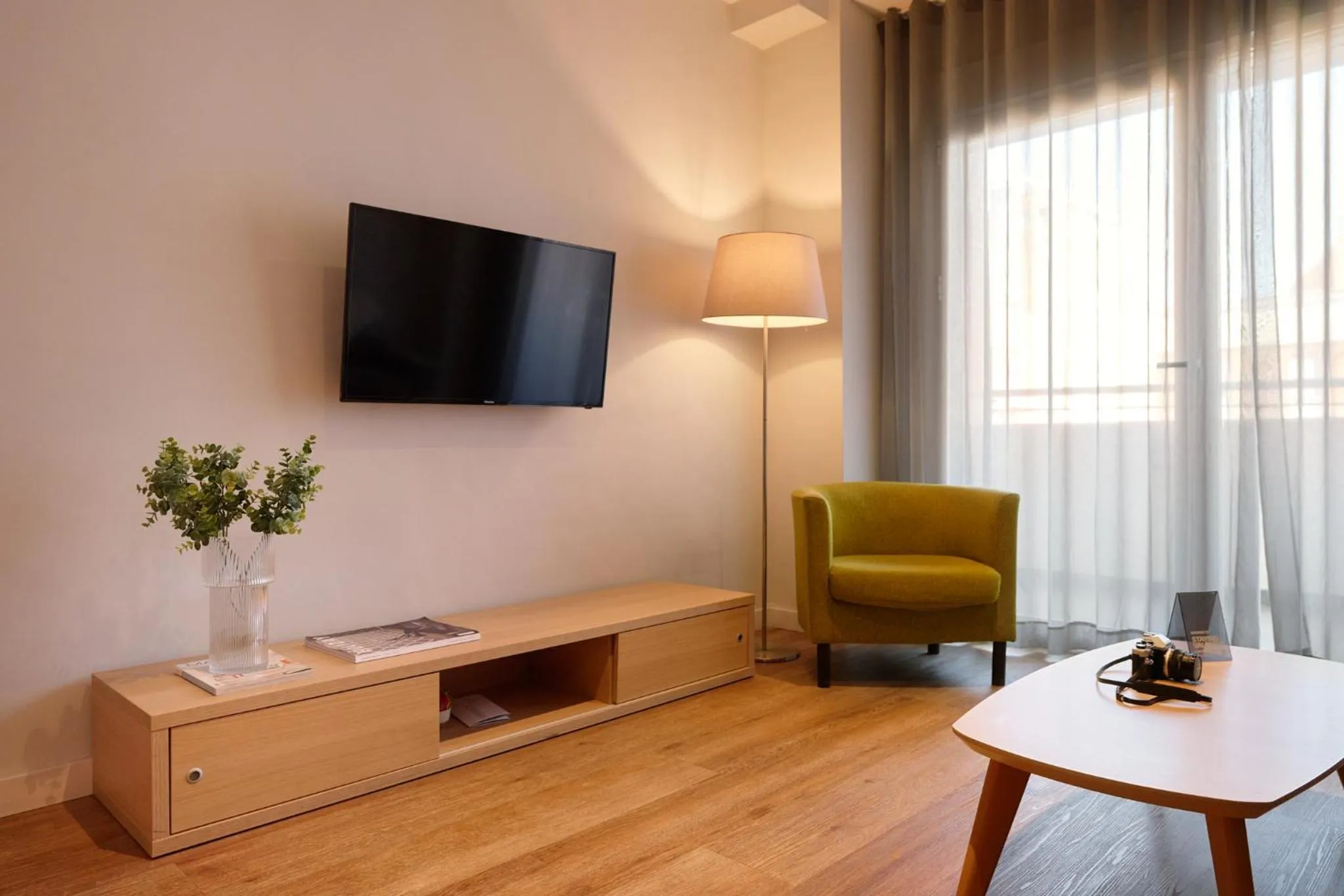 Seating area in Valenciaflats Ciudad de las Ciencias