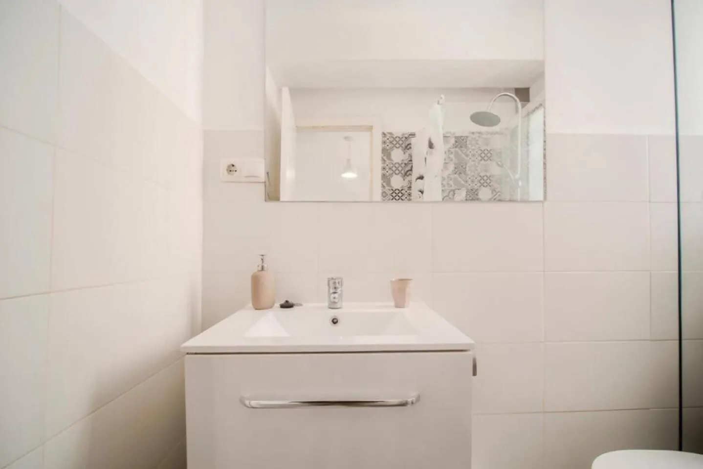 Bathroom in Aroma D’ Valencia