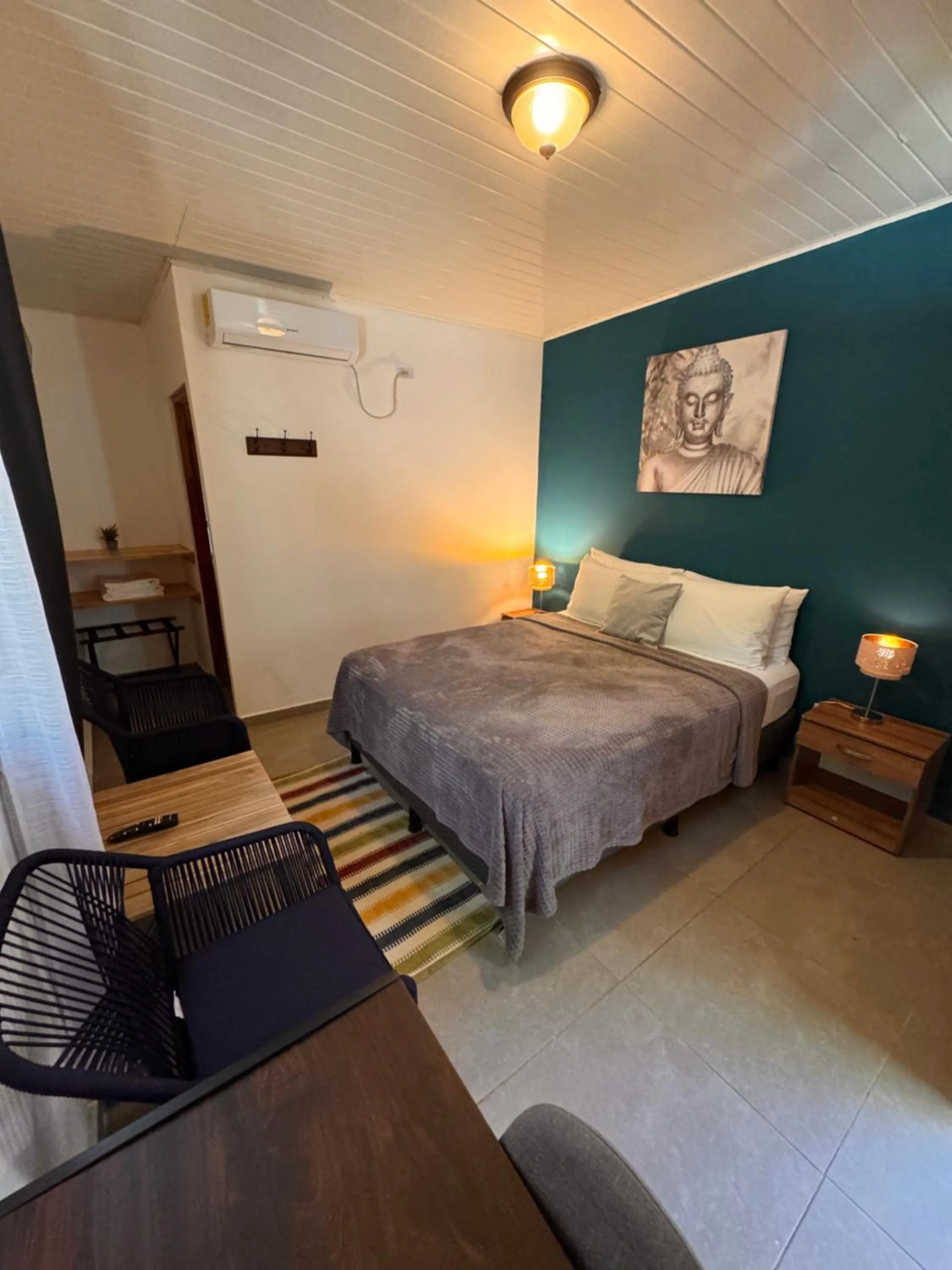 Bedroom, Bed in Nativo