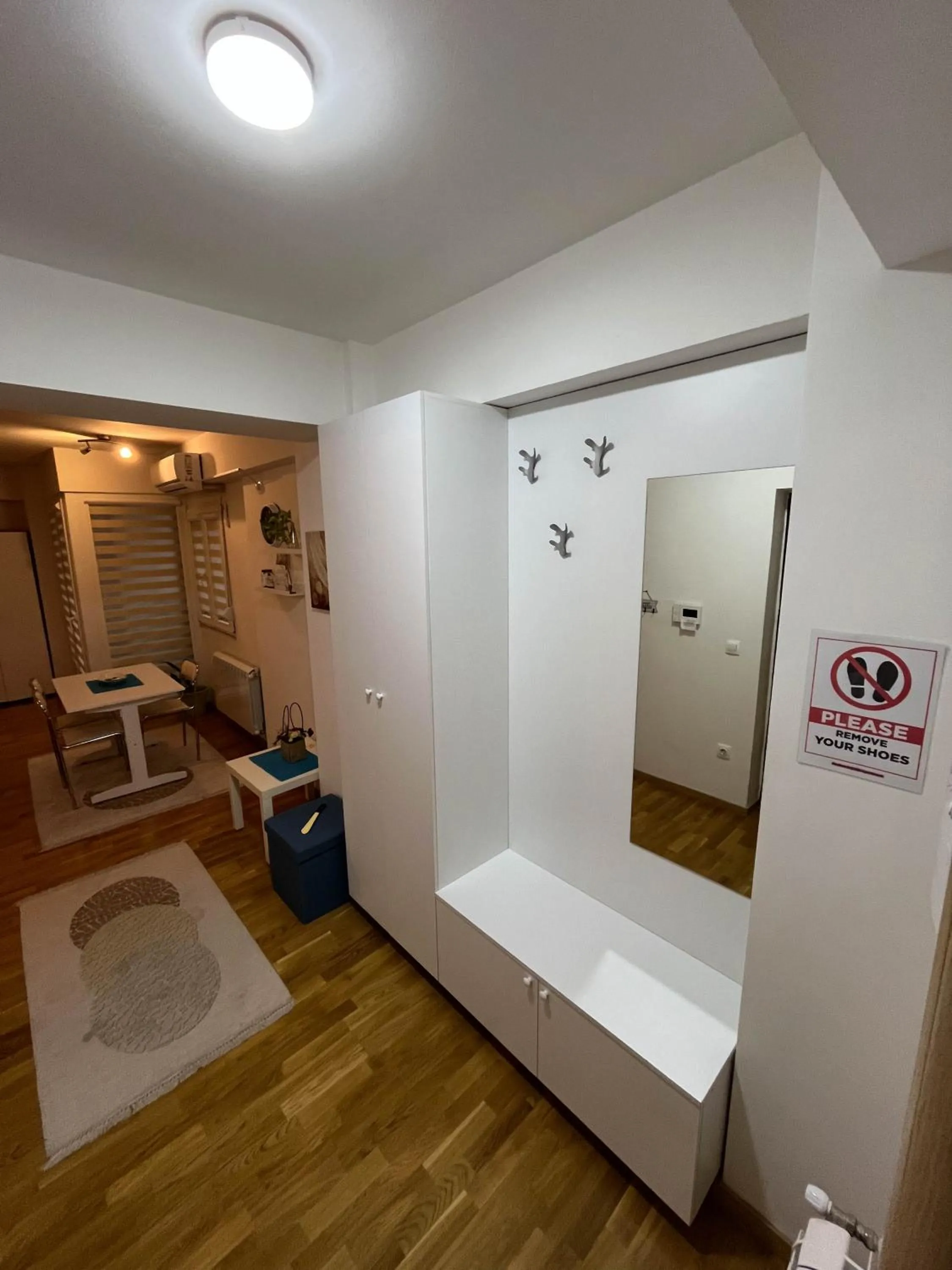 wardrobe in Modern Rajcikk Apartment nearby downtown & Vardar river