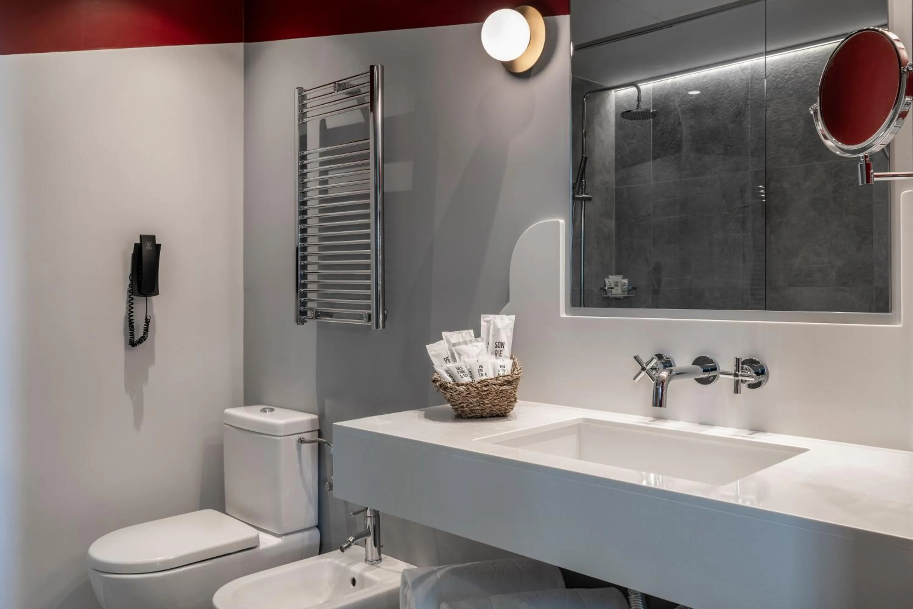 Shower in Vincci Capitol