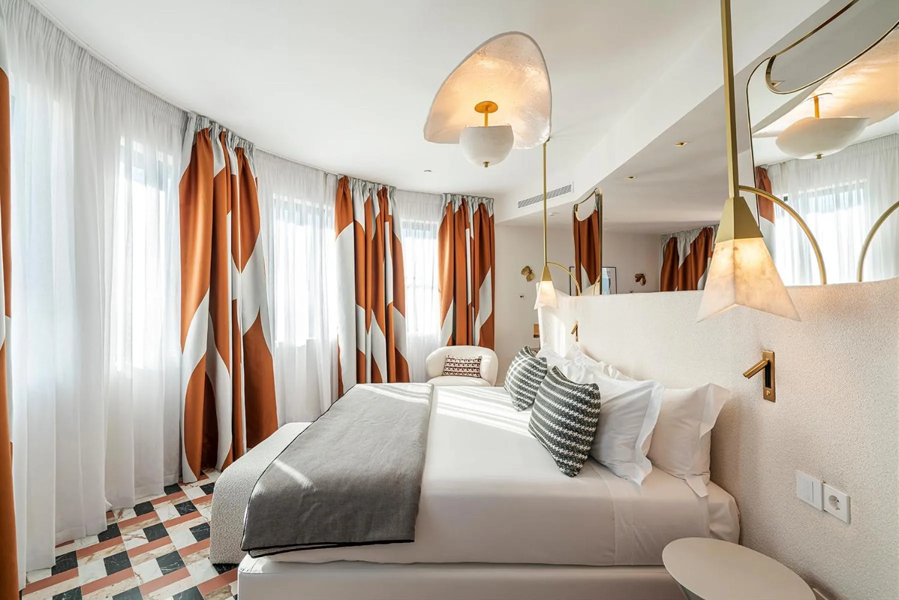 Bed in Vincci Capitol