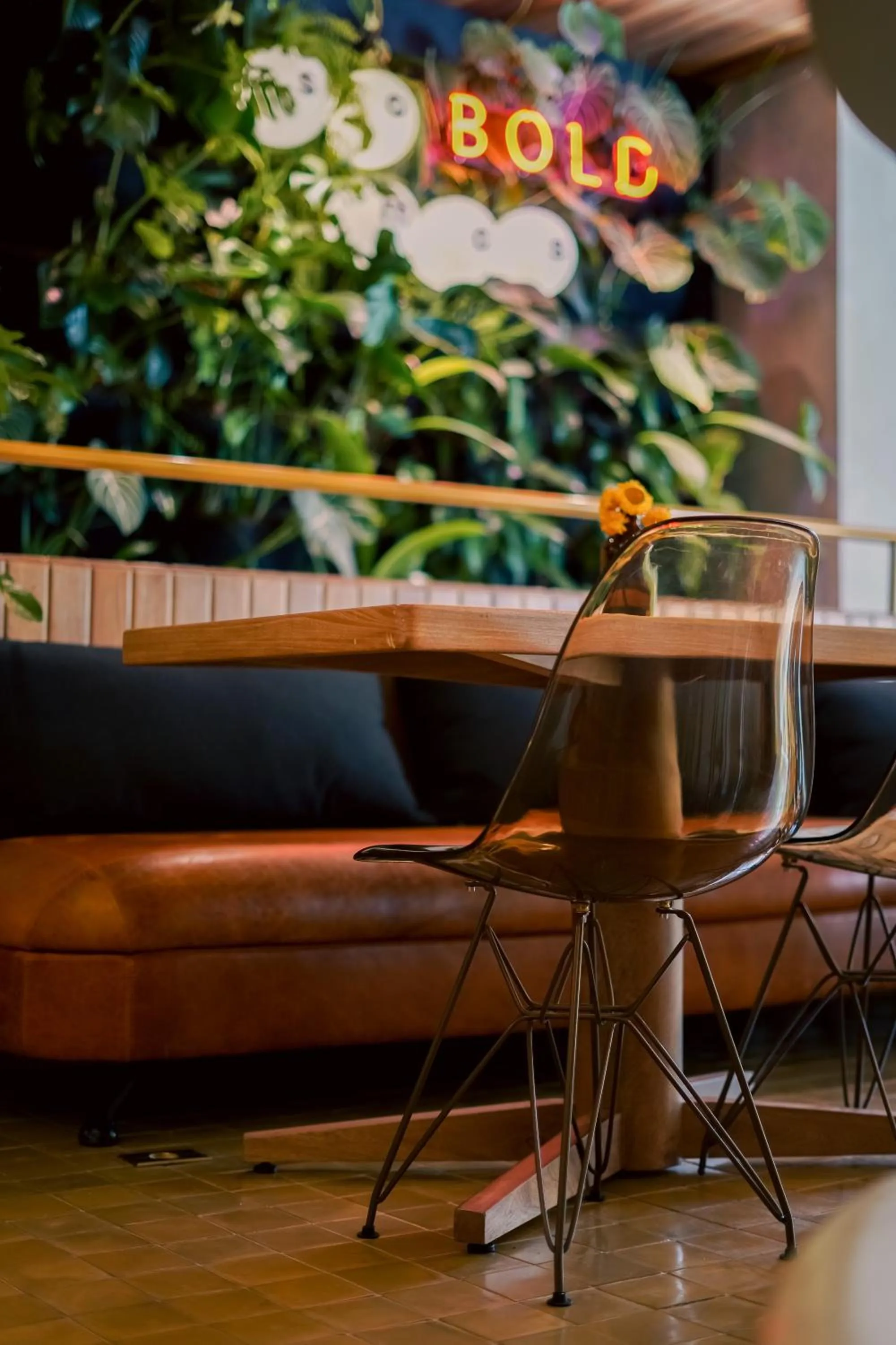 Restaurant/places to eat in The Somos Bold Hotel