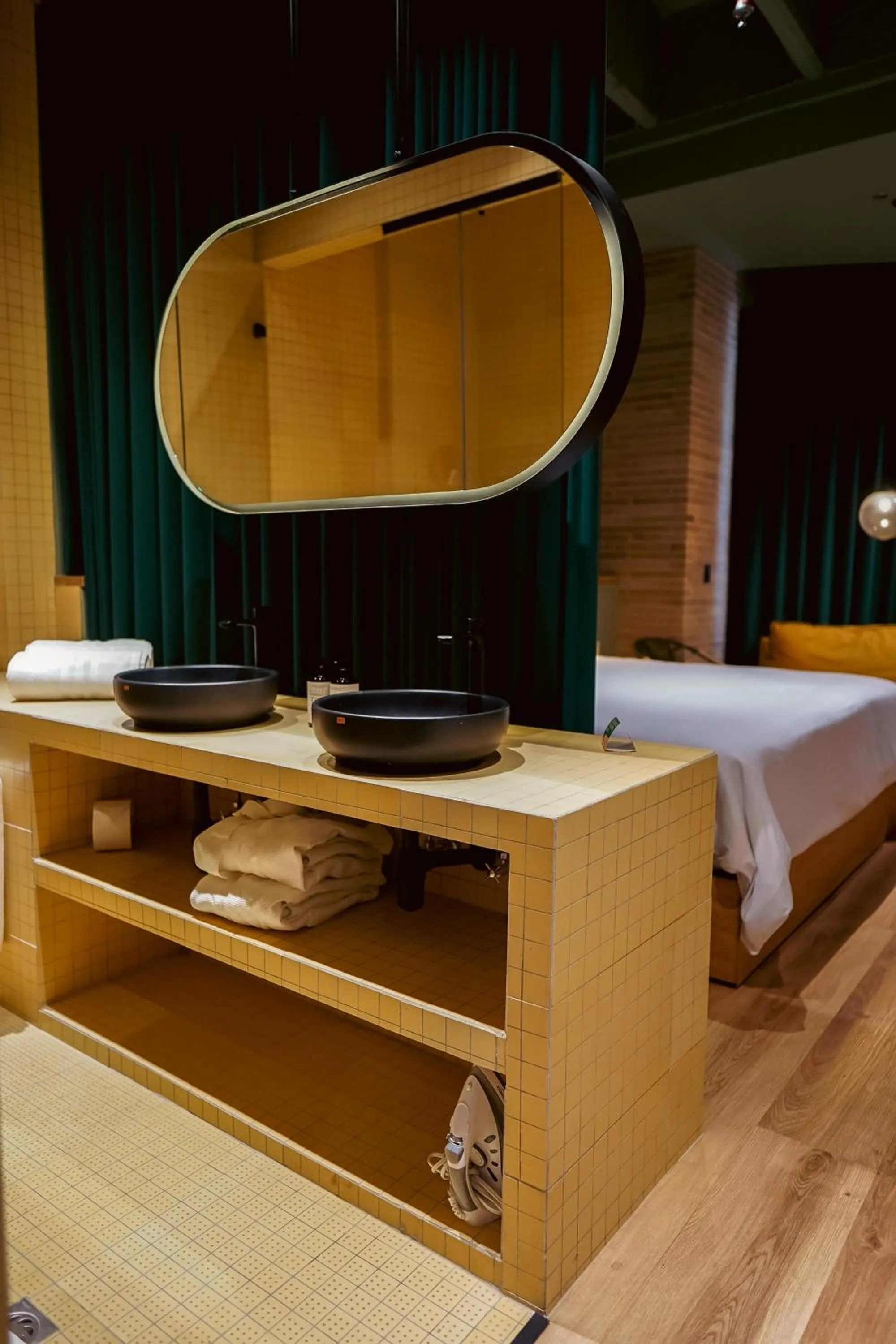 towels, Bed in The Somos Bold Hotel