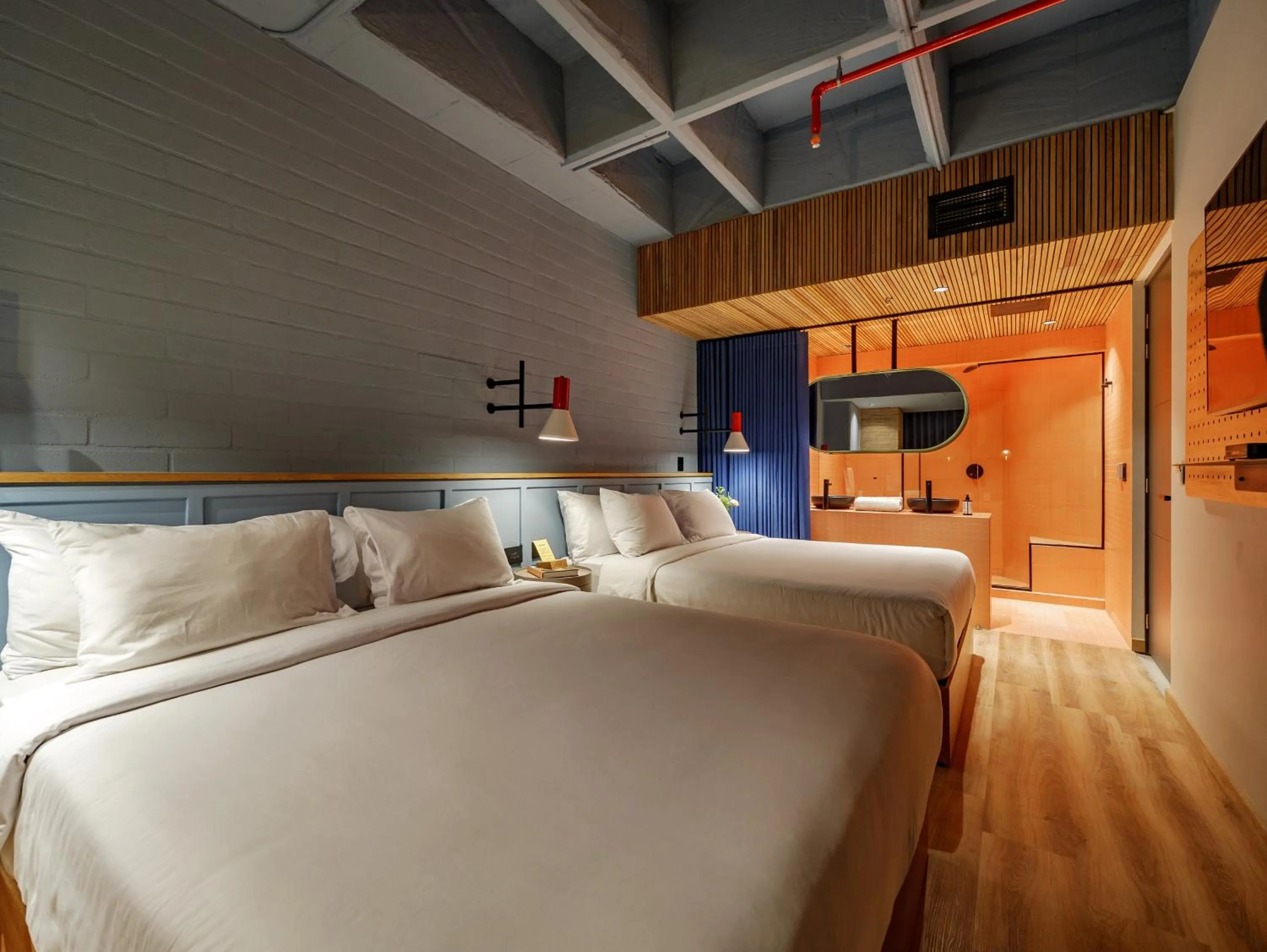 Photo of the whole room, Bed in The Somos Bold Hotel