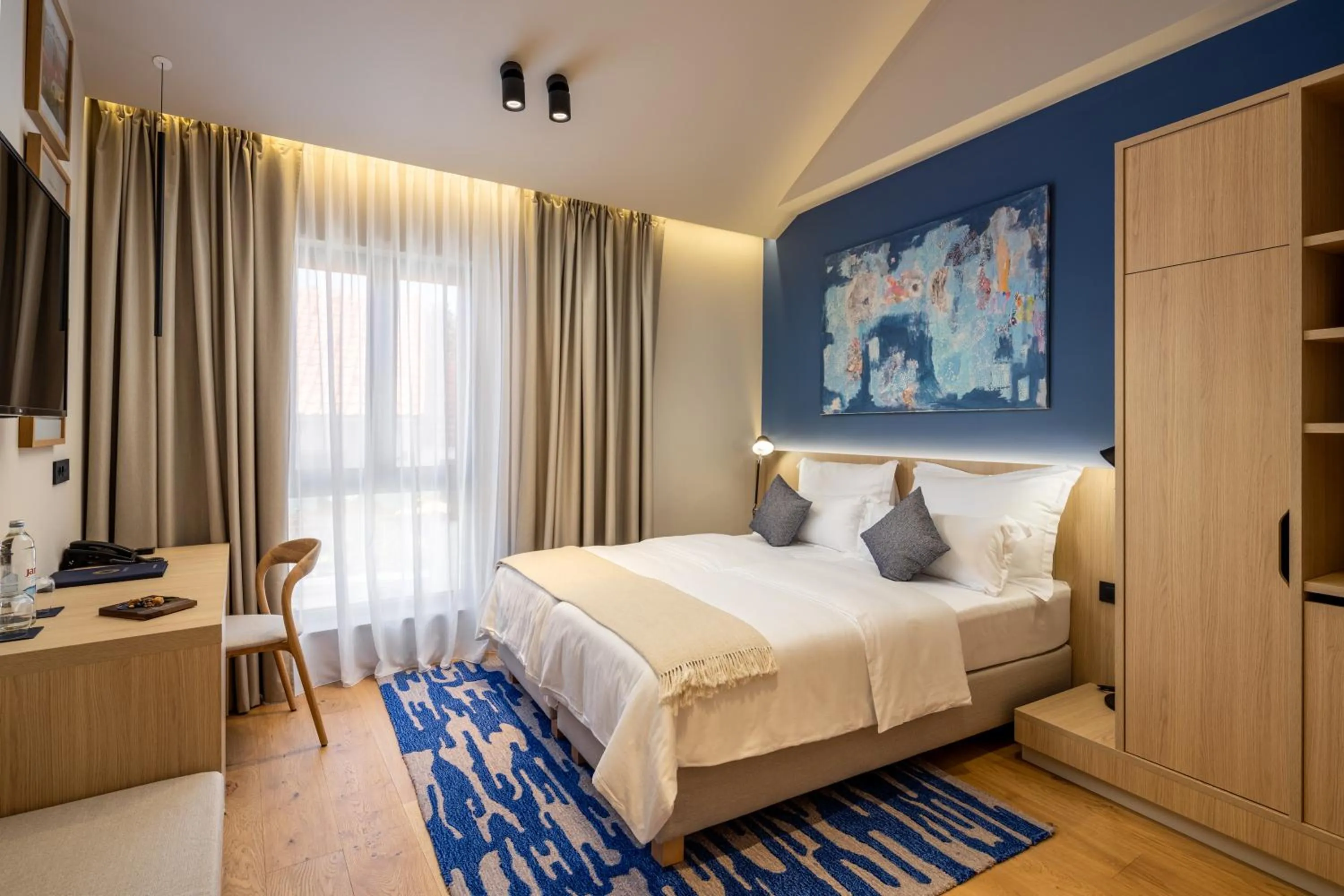 Bed in Emotheo Heritage Hotel