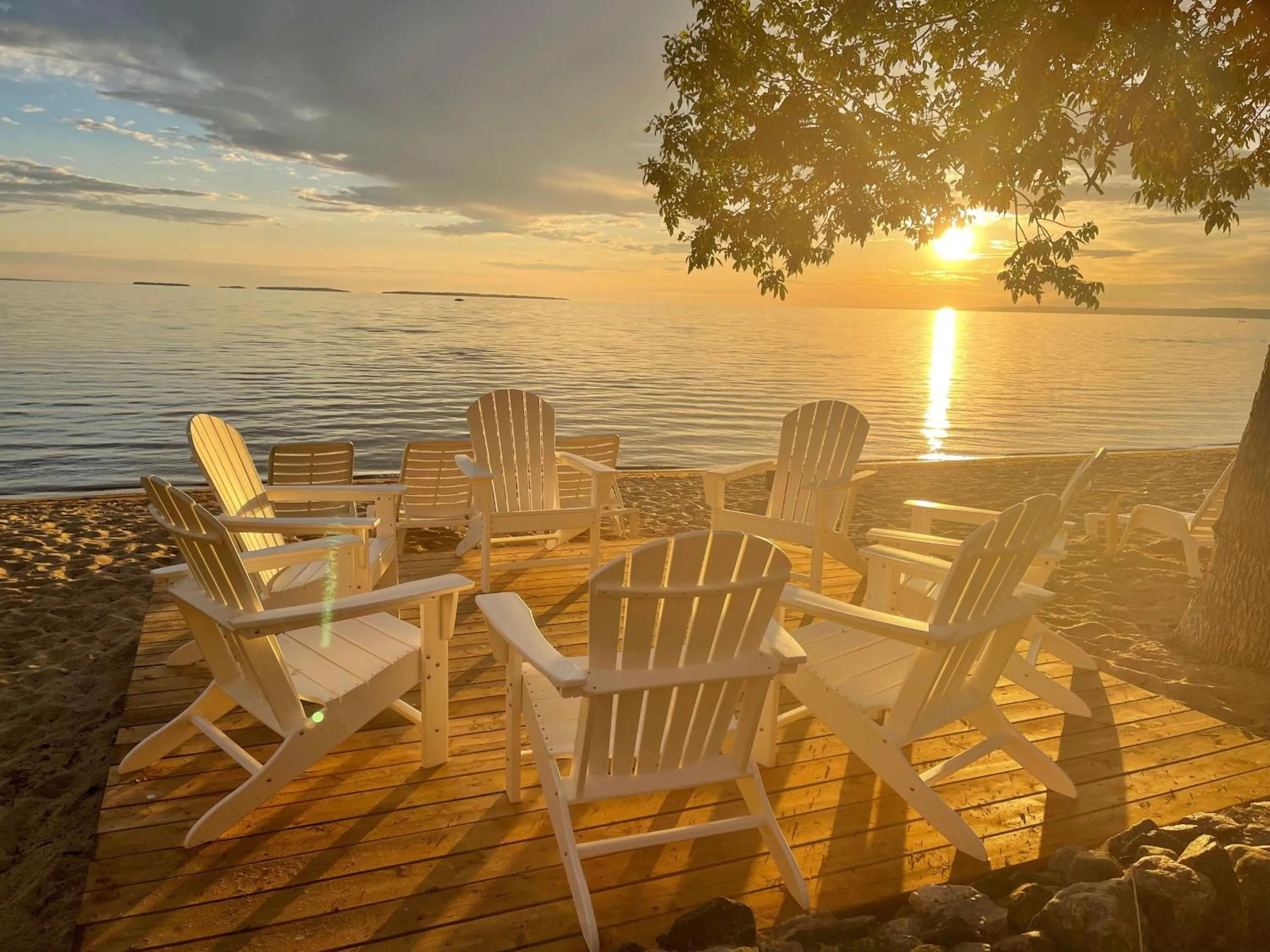 Balcony/Terrace in The Finch Beach Resort
