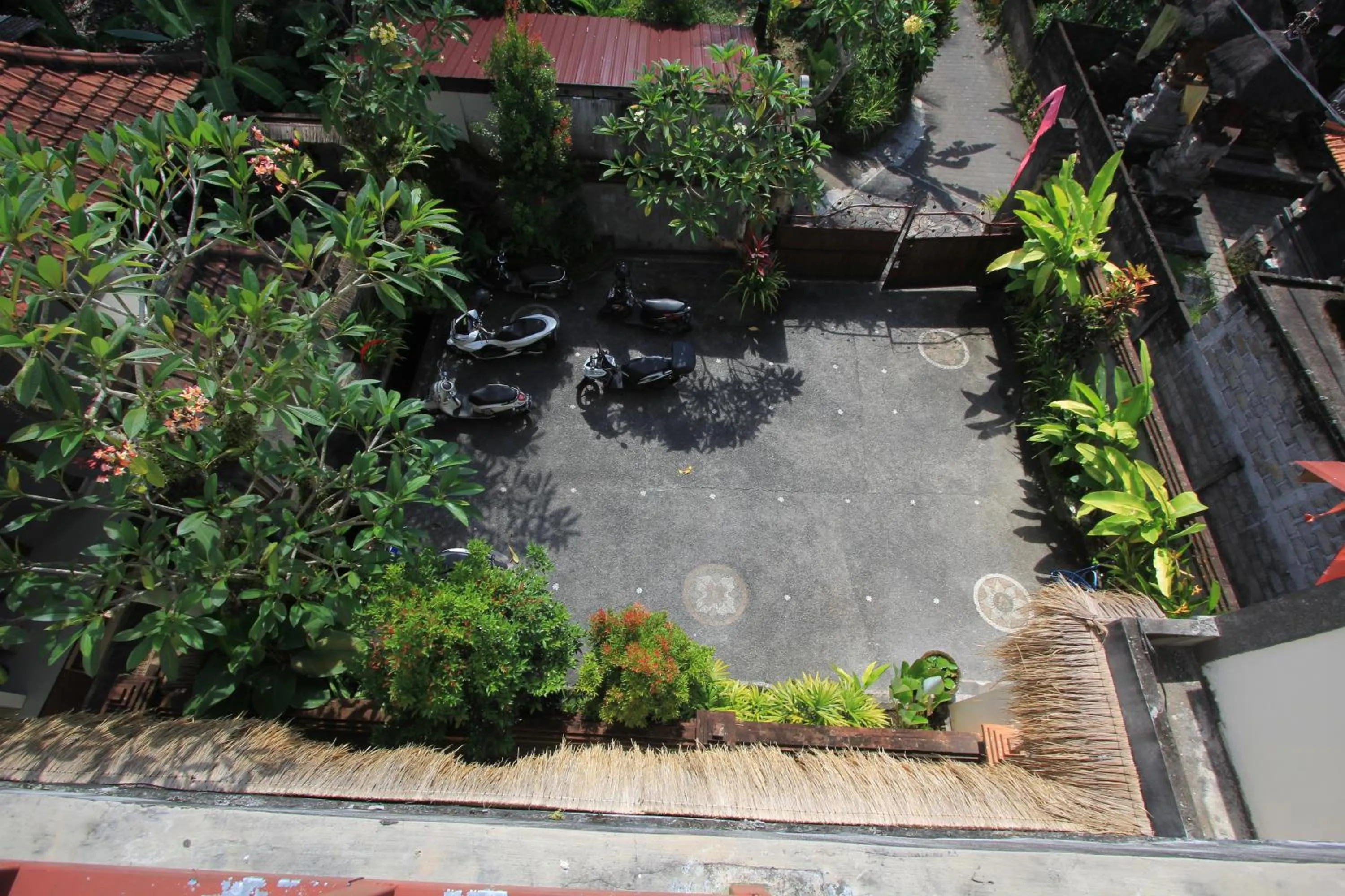 Parking in SUARA SIDHI Villa Ubud Bali