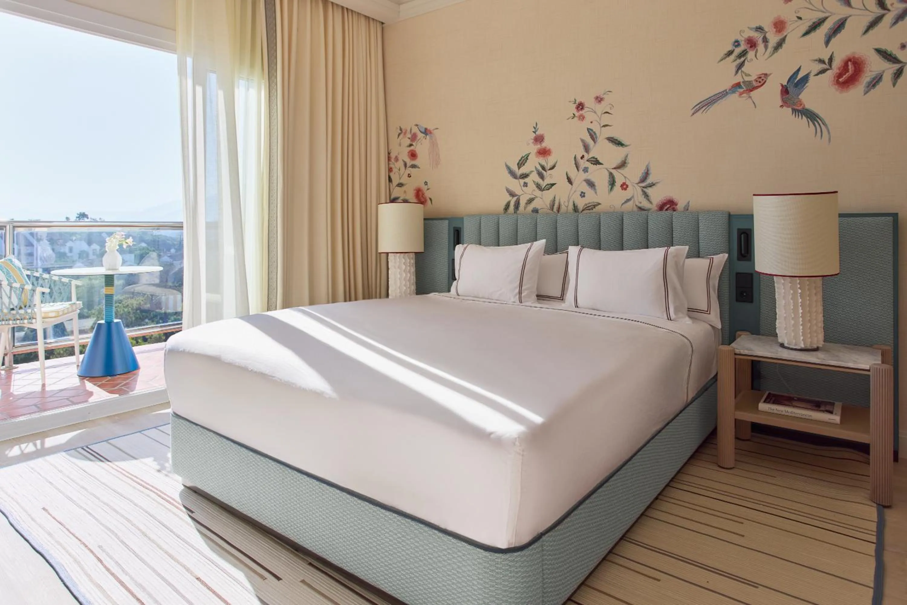 Bedroom, Bed in Don Carlos Marbella