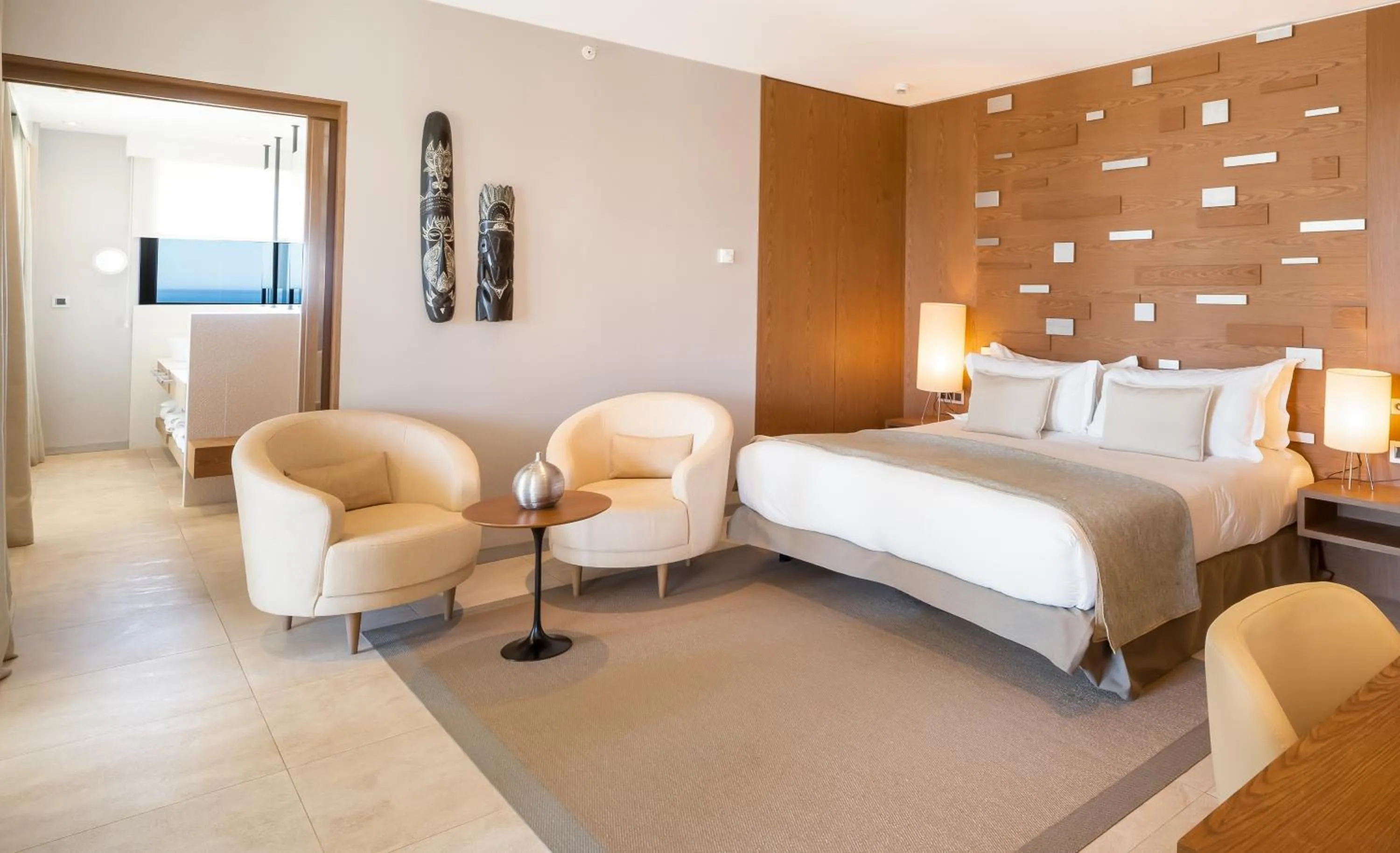 Photo of the whole room, Bed in Don Carlos Marbella